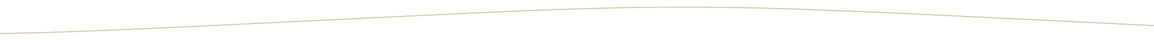 Ein längliches, flaches Objekt mit braunen, weißen und schwarzen Farbtönen.