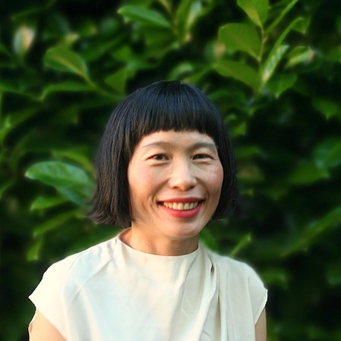 Rebecca Peng, licensed Marriage and Family Therapist, offering psychotherapy in English and Mandarin Chinese in the San Francisco Bay Area.