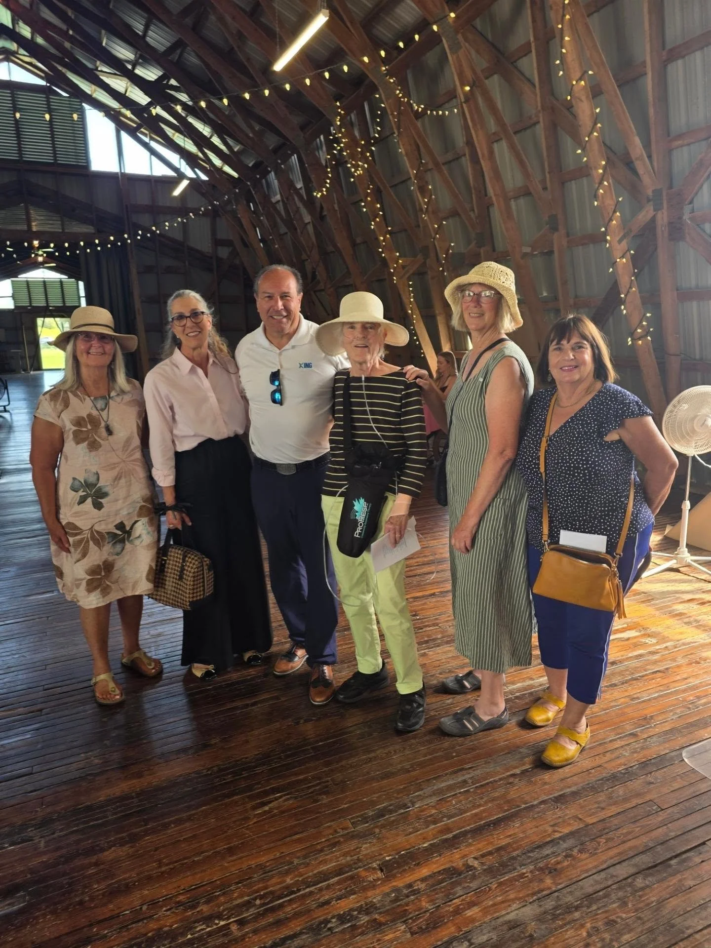 Wonderful day for the @arts_society_king Cabernet and Canvas at the beautiful @sherwoodfarmretreat