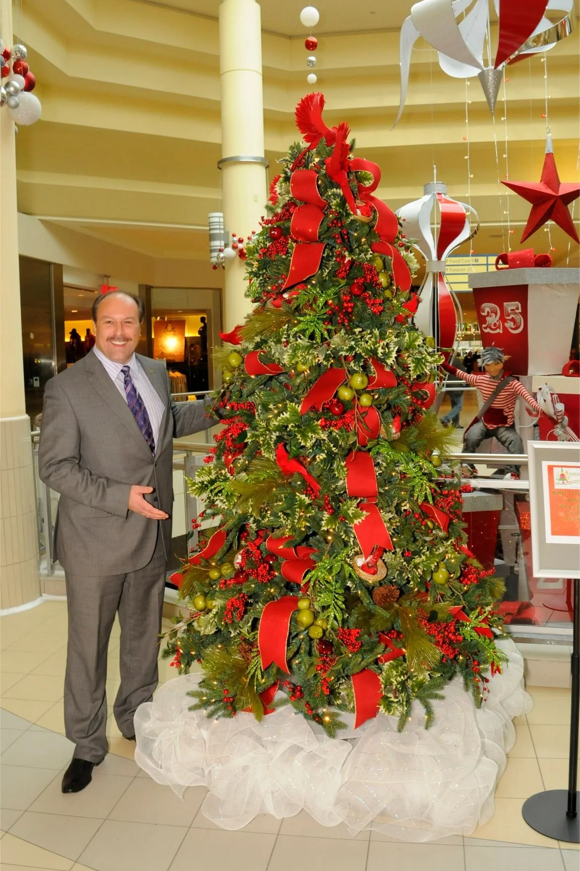State-Farm-Christmas-Tree.jpg