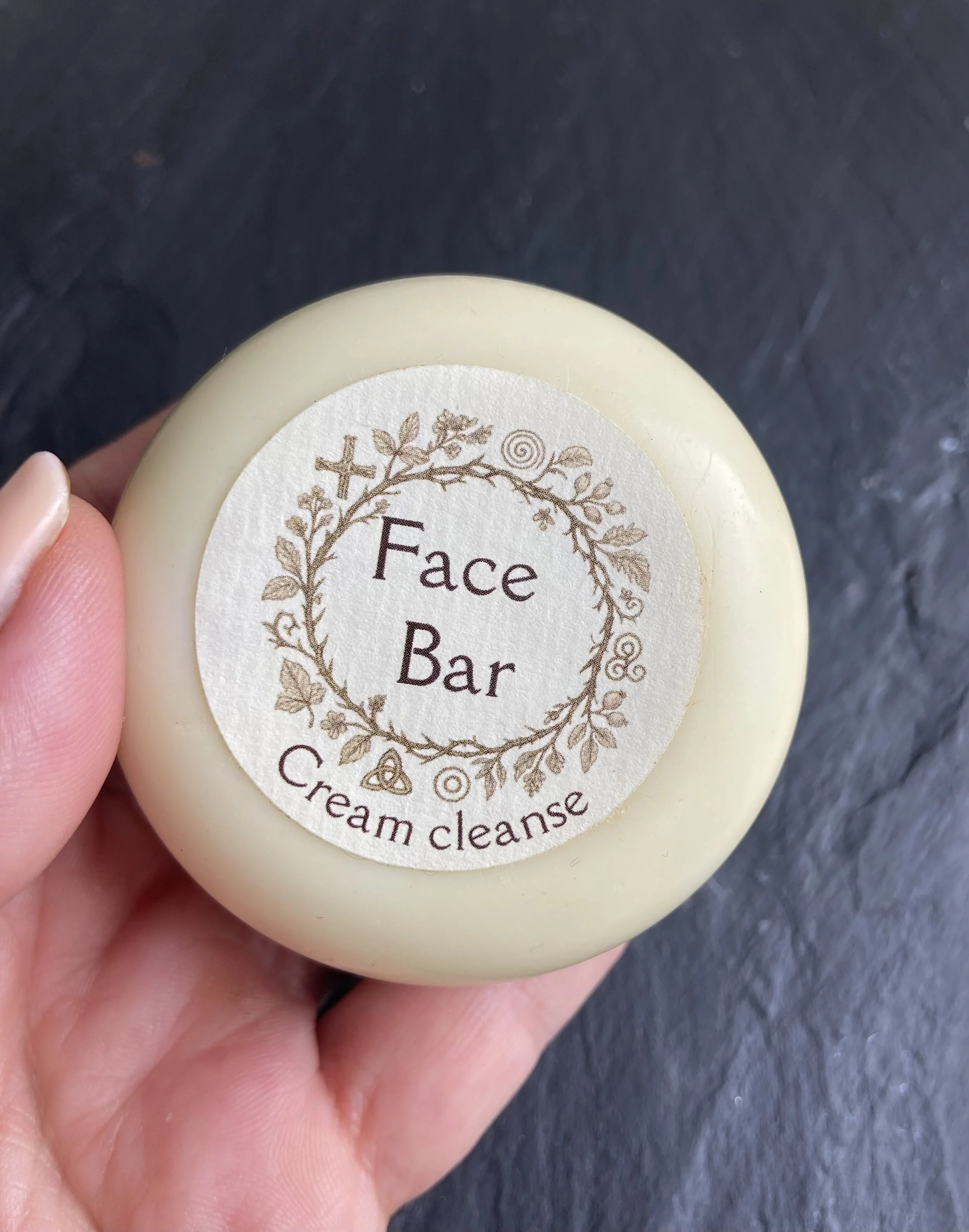 Face Bar