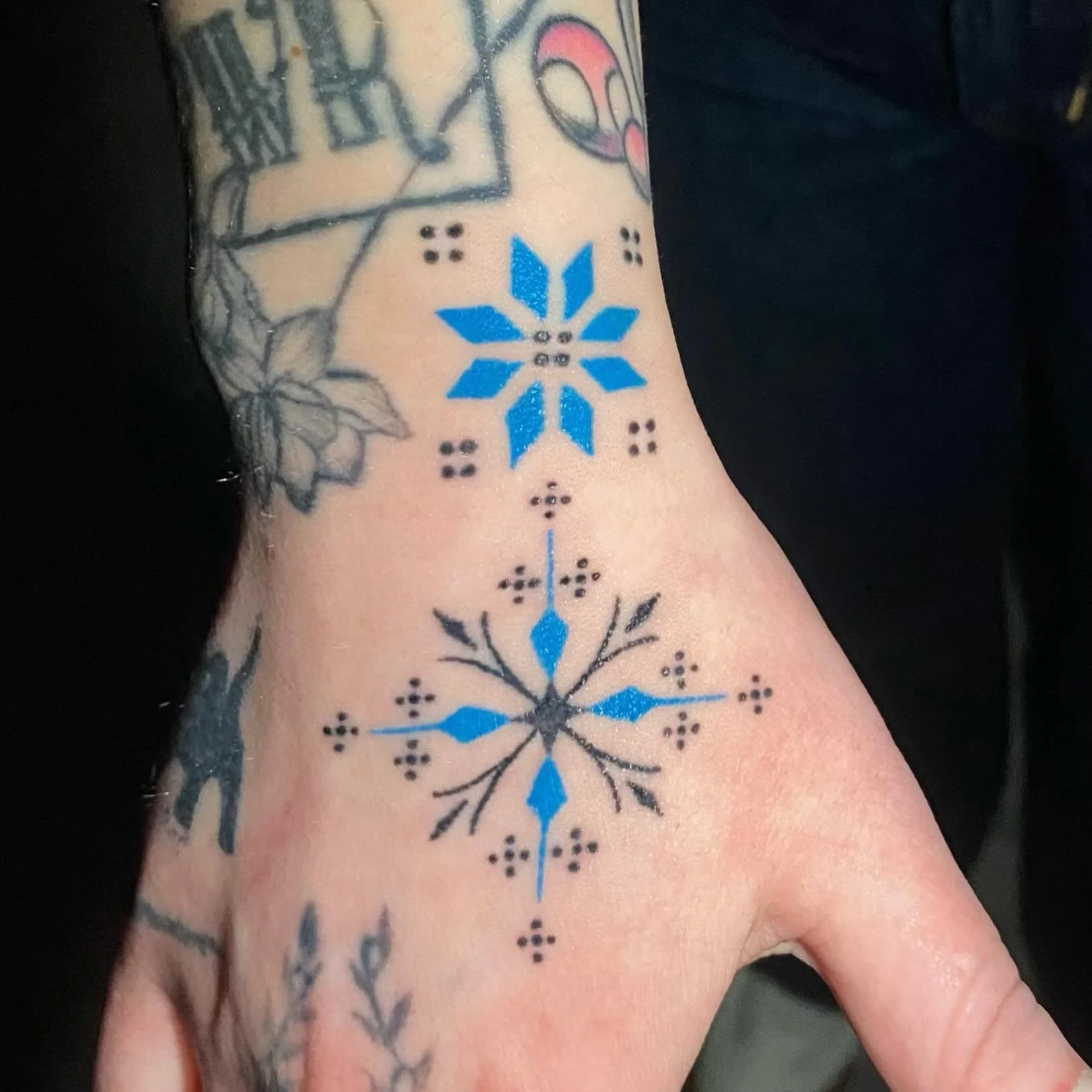 Fully healed and settled beautifully! 

There&rsquo;s something so satisfying about ornamental work once it softens into the skin.

I would love to do more tattoos like this. DM me if you have any fun ornamental tattoo inspiration, I would love to wo