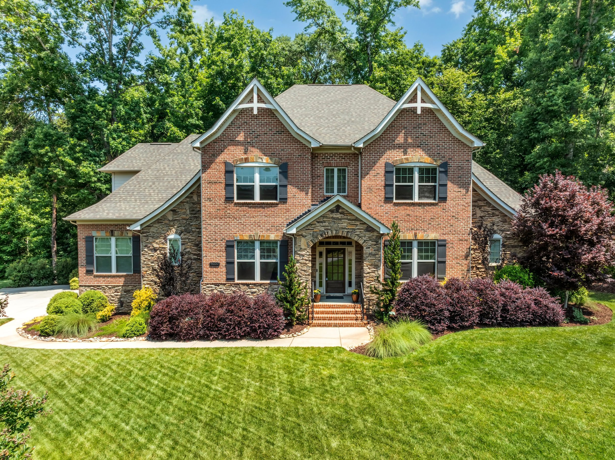 1600 Buckland Ct