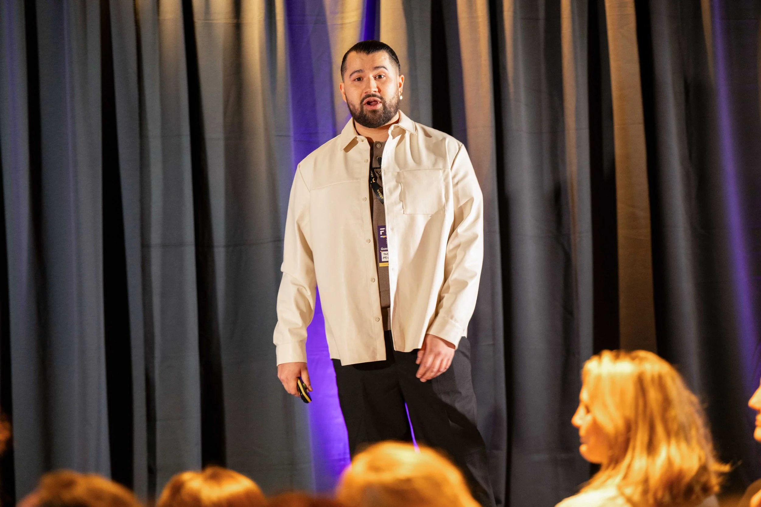 jordan murshed presenting series development pitch presentation at fis tv summit 2025