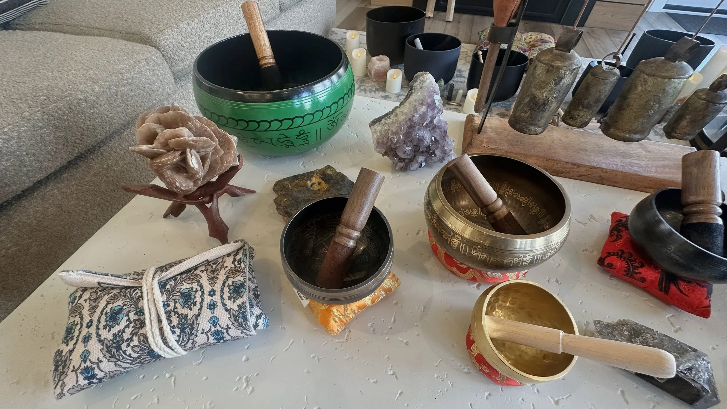 Distance Intuitive Tarot & Oracle Insight Reading