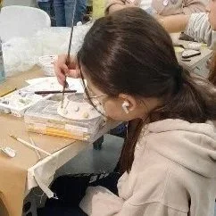 High+school+kid+glazing+art.jpg