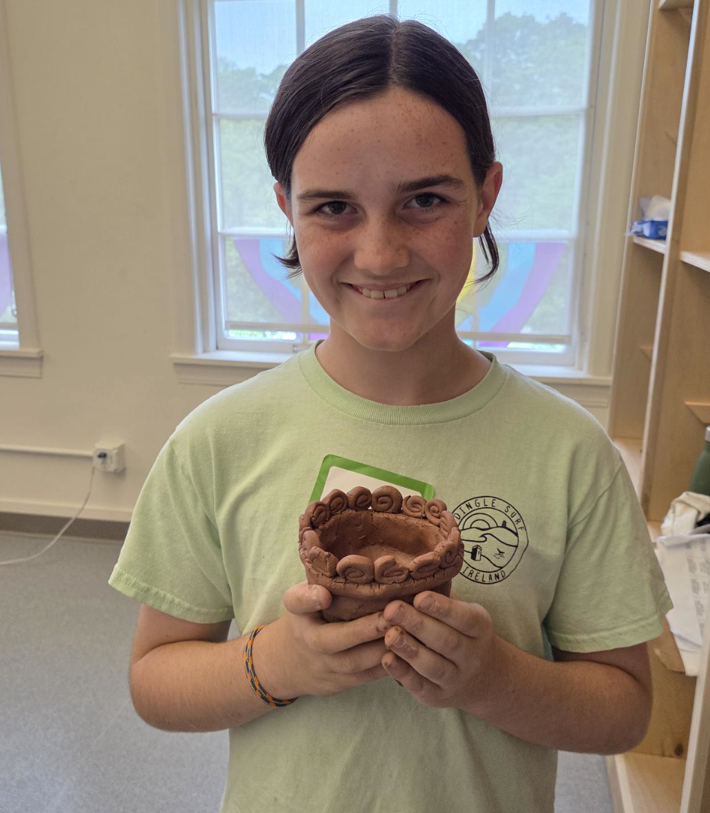 Middle School Coil Pot Girl .png
