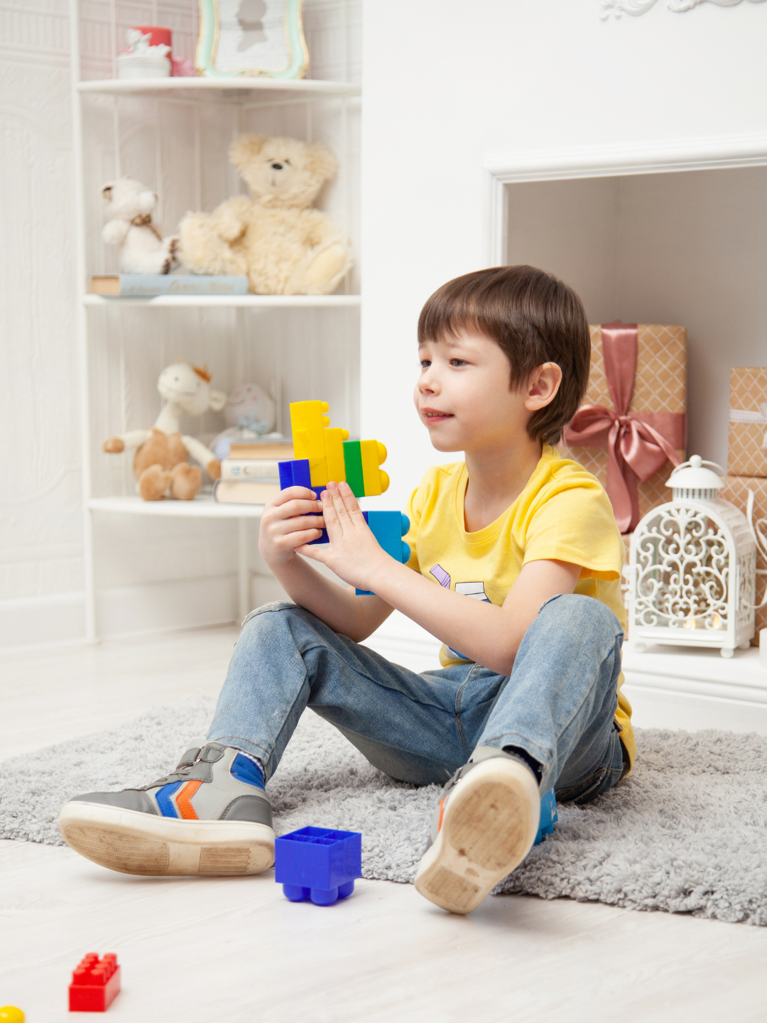 A parent and child with autism meeting with a NeuroCore clinician in Dubai to discuss accessing the right developmental support services in the UAE
