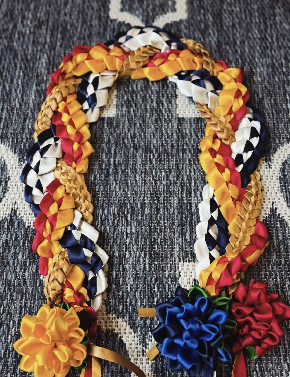 Cultural - Filipino Braids & Flowers (Standard Print Design)
