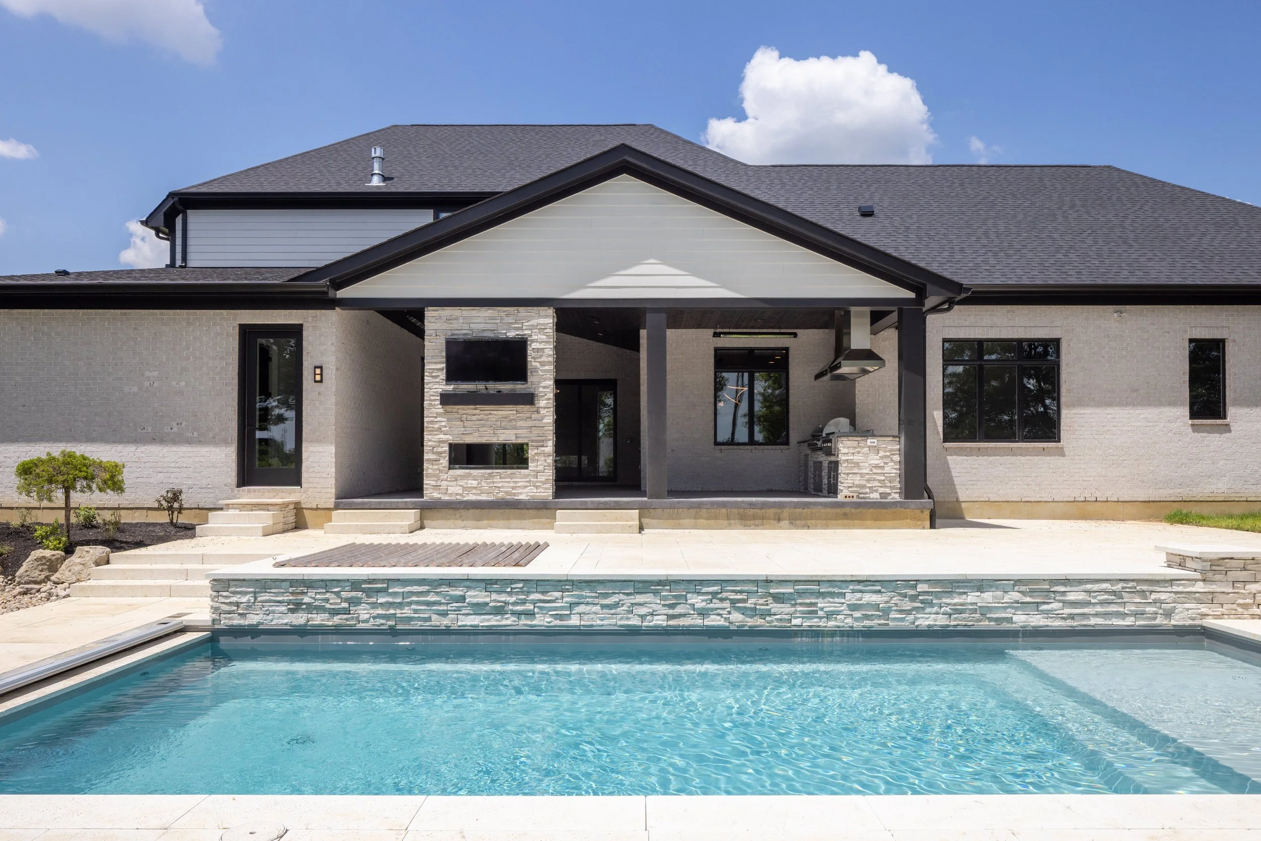 Cincinnati custom homes - milford custom homes 7.jpg