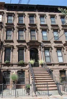 Love Potion No. 910 Hudson Street