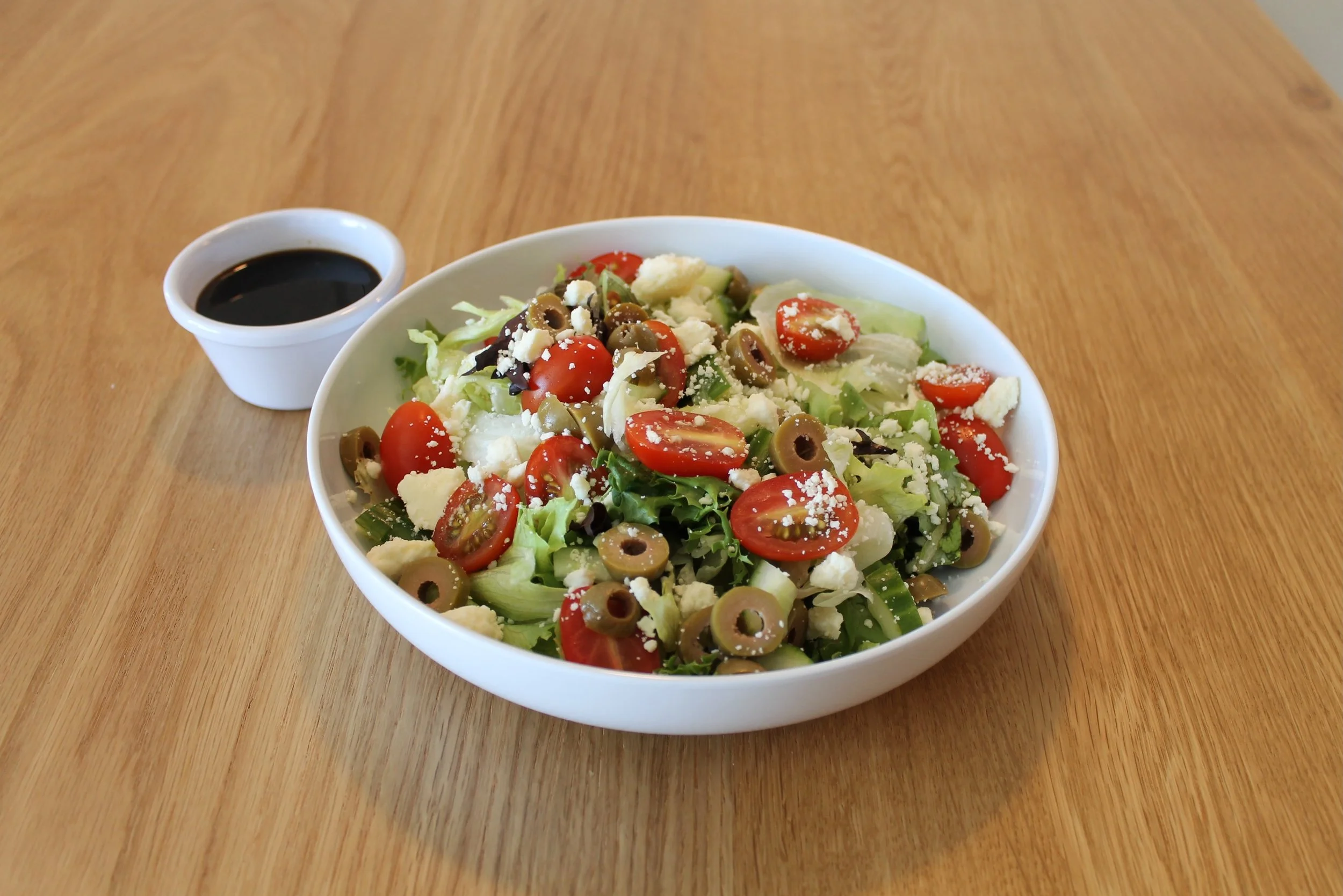 Large enough to share (but so good you won&rsquo;t want to 😉)

🥗🥗🥗
Garden | Caesar | Andiamo Chop Chop