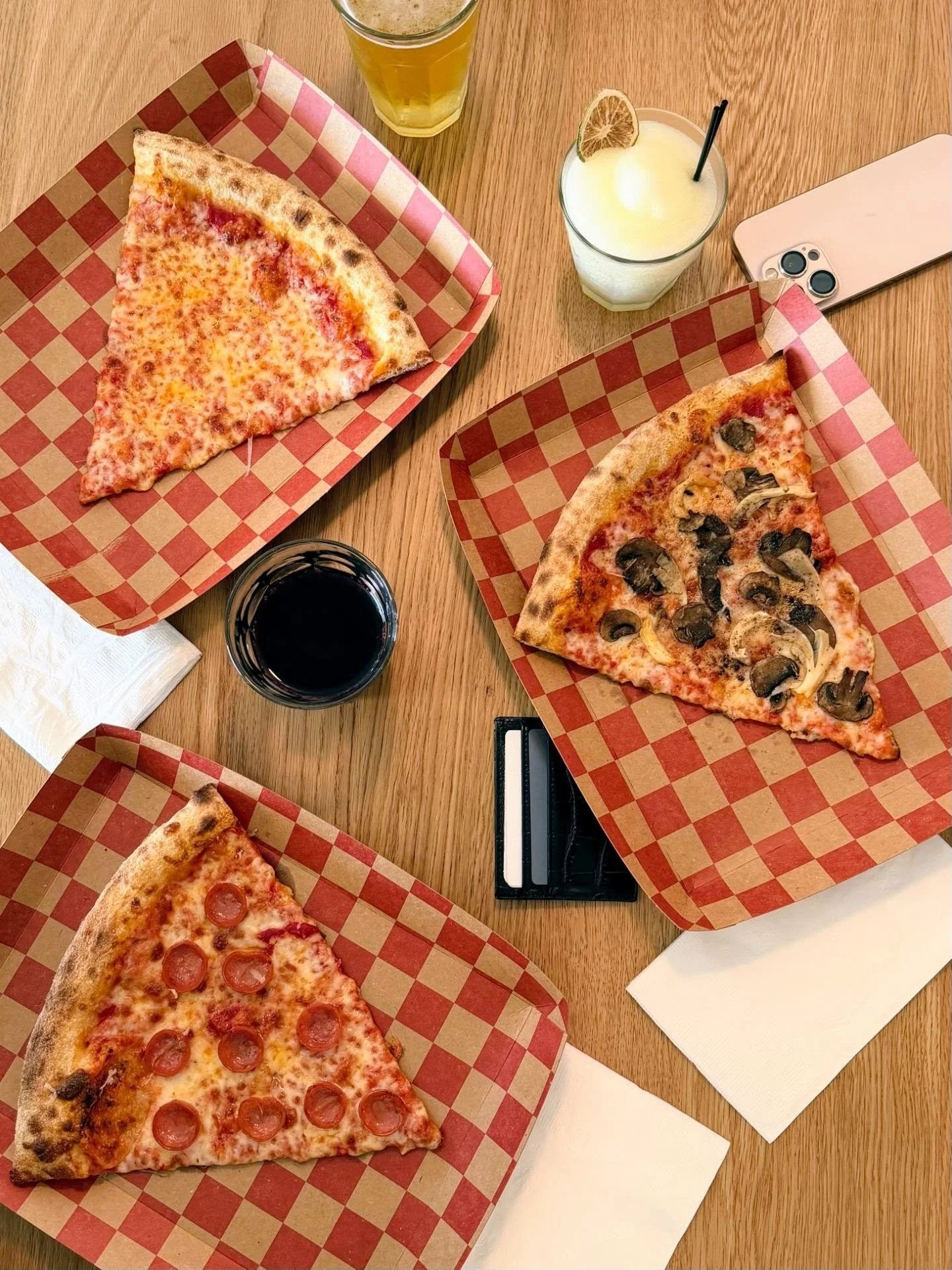 👏🏼🍕 $5* SLICES TIL 5PM (or sold out)

*includes choice of 1-topping
*addt'l toppings are only .50&cent; each!

HAPPY HOUR SPECIALS: 
🍕+🍺 $10
🍕+🍹 $14
🍕+🍷 $15