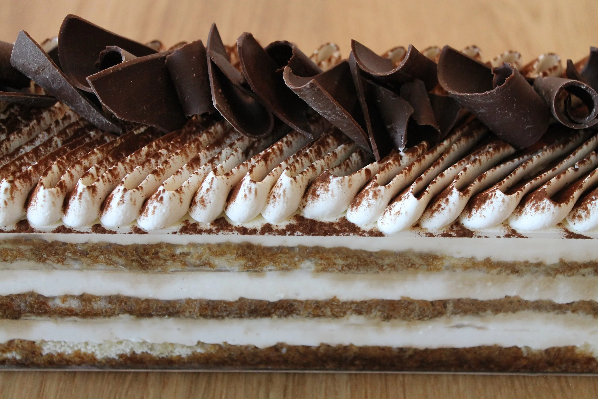 Espresso yourself ☺️

Tiramisu slices available in-house and online | andiamorome.com