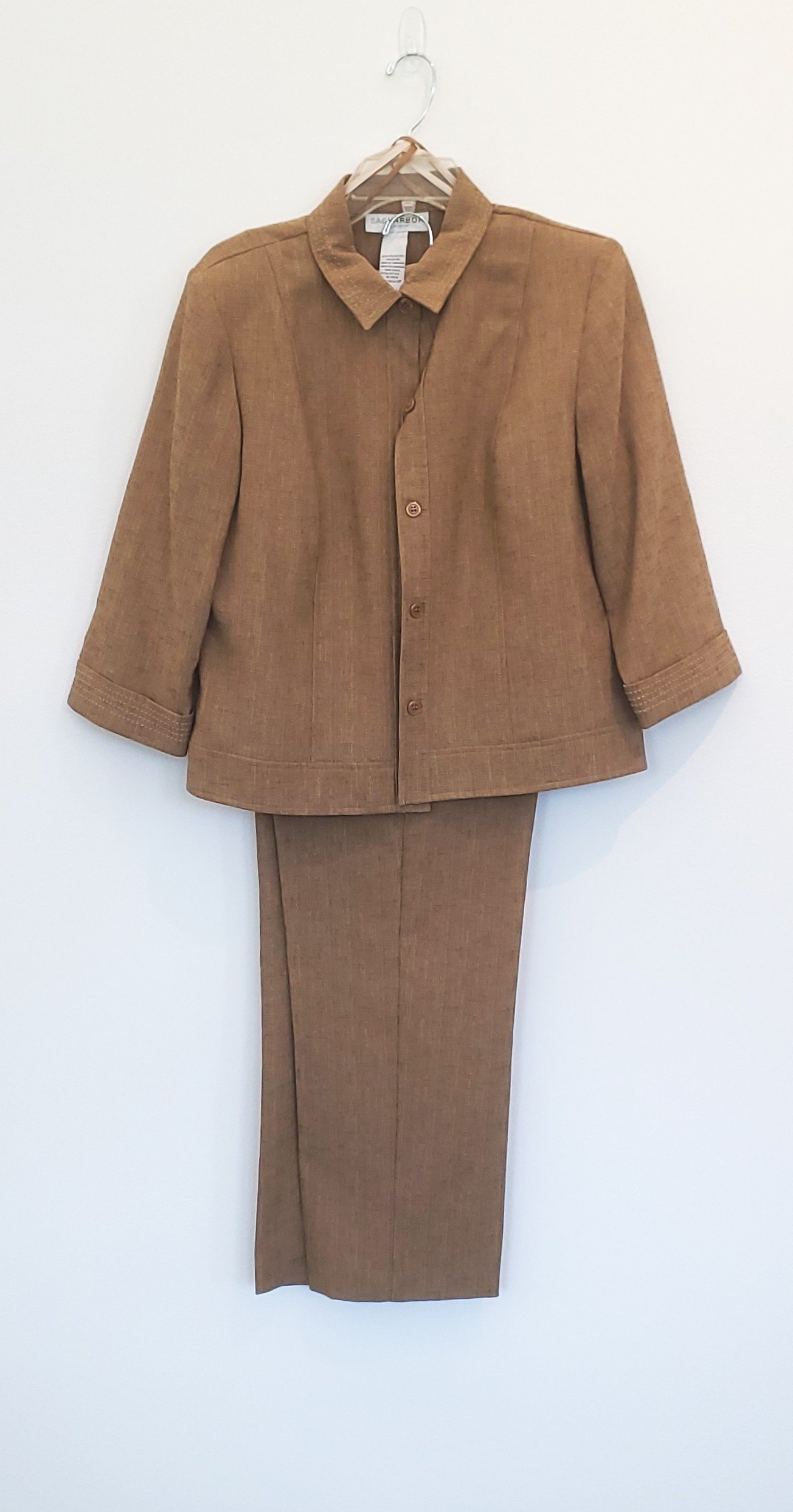 brown suit (not 2 hidden).jpg