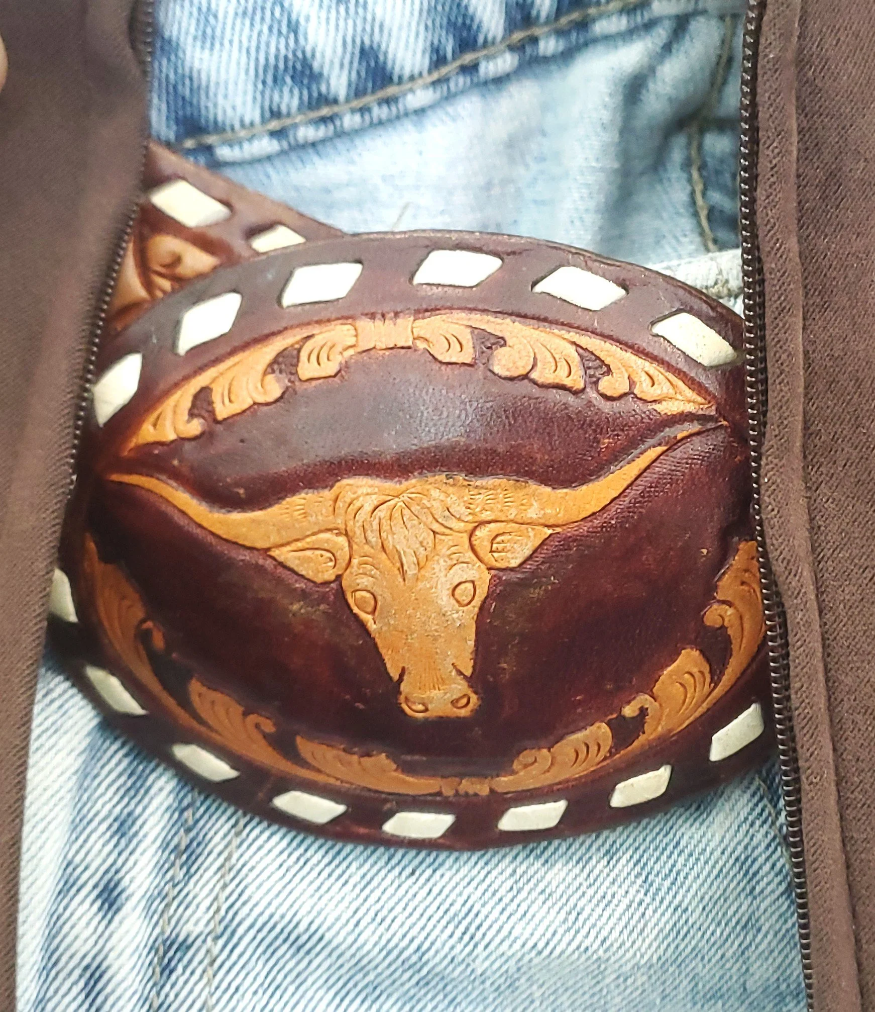 close up belt.jpg