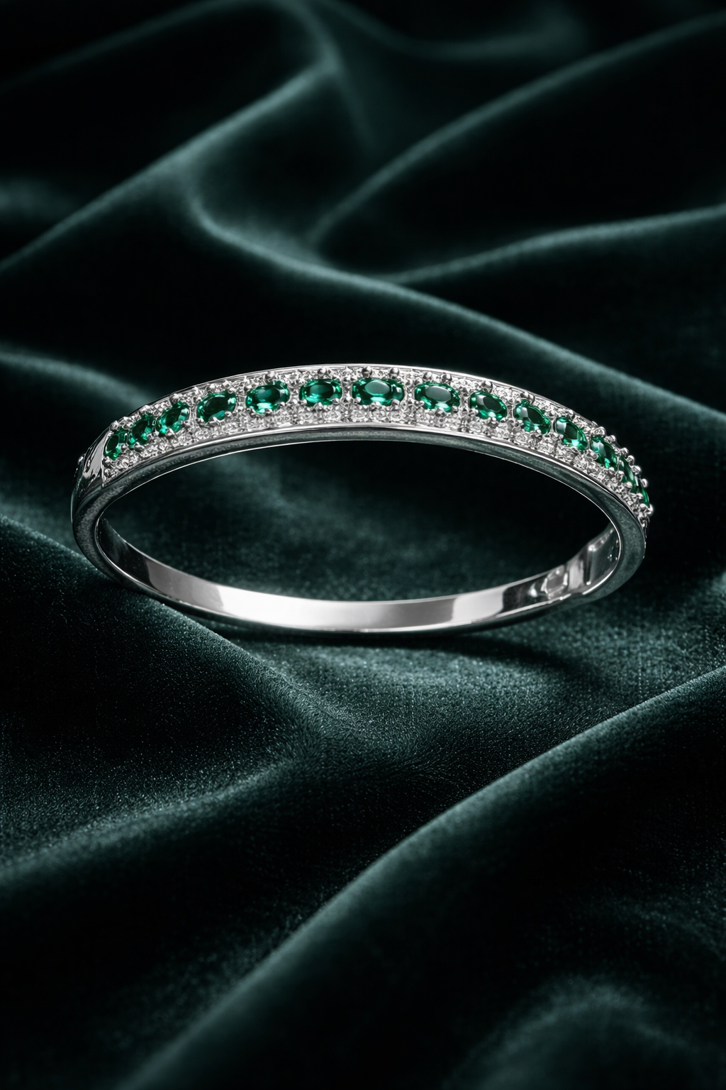 Emerald Elegance Bracelet