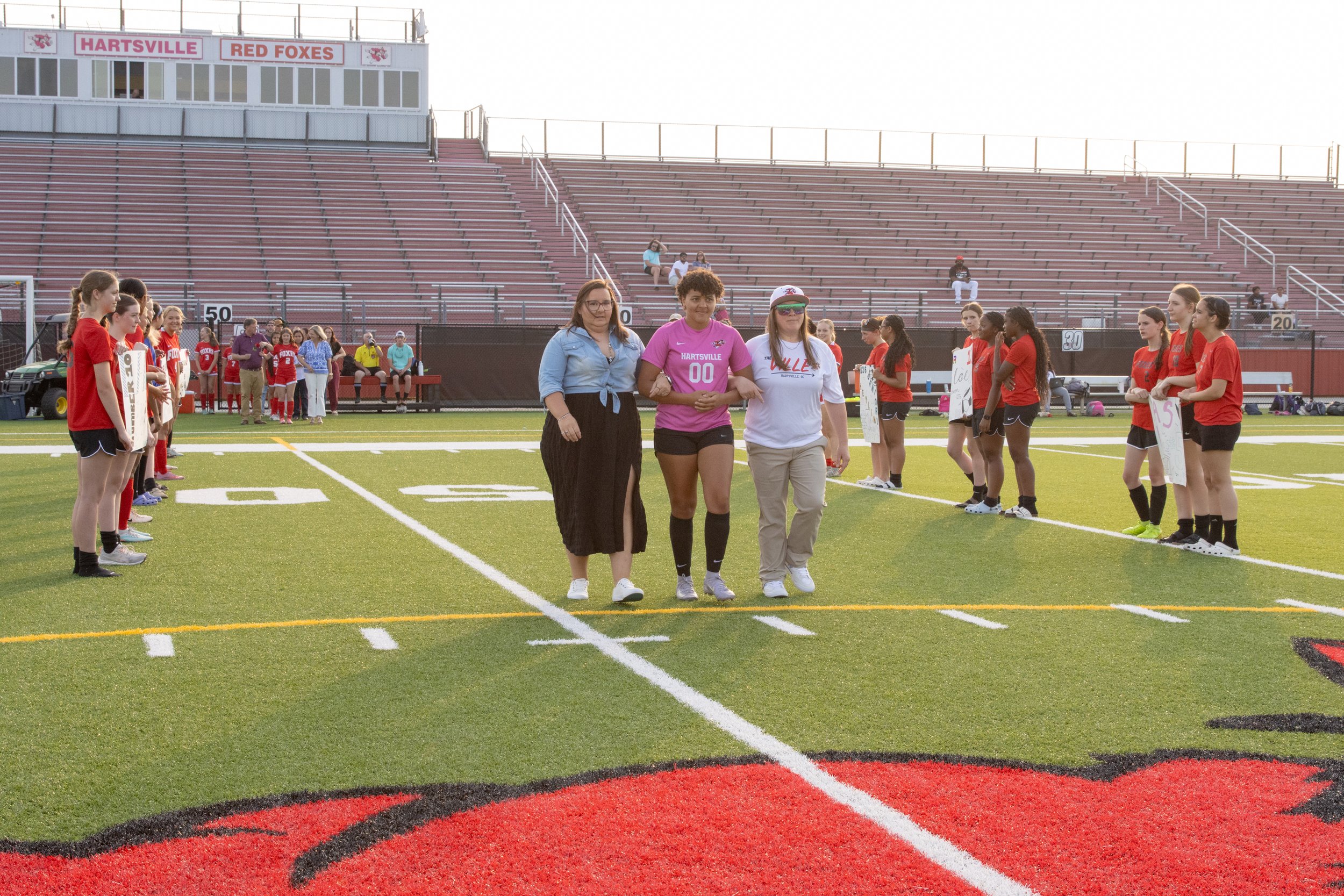 SeniorNight26-4.jpg