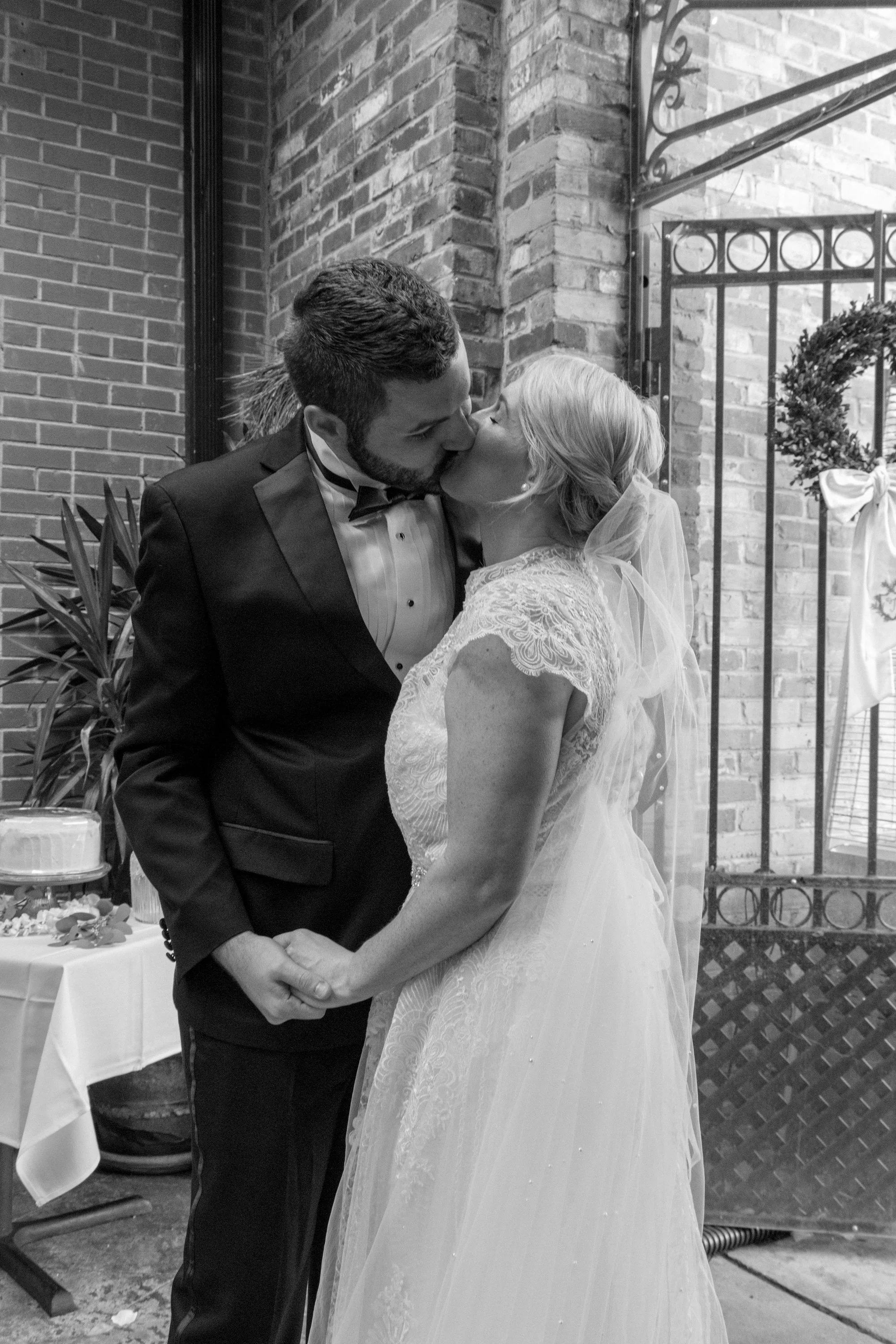 TealWeddingPt3-73.jpg