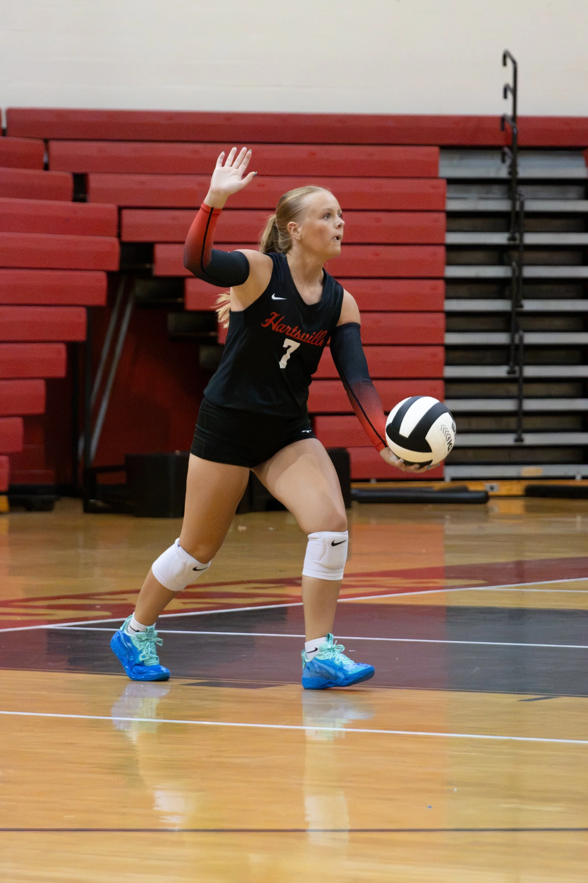 HHSvball8-14-152.jpg