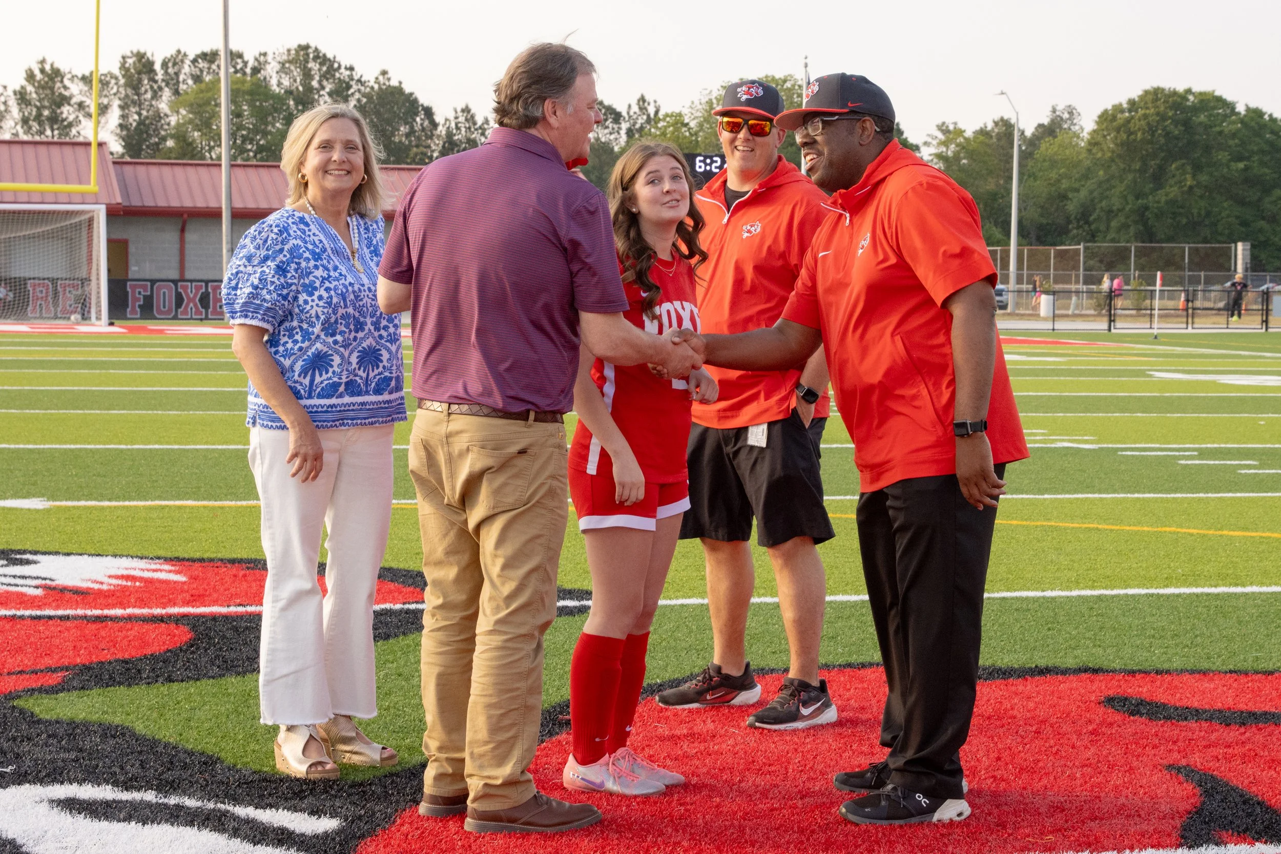 SeniorNight26-23.jpg