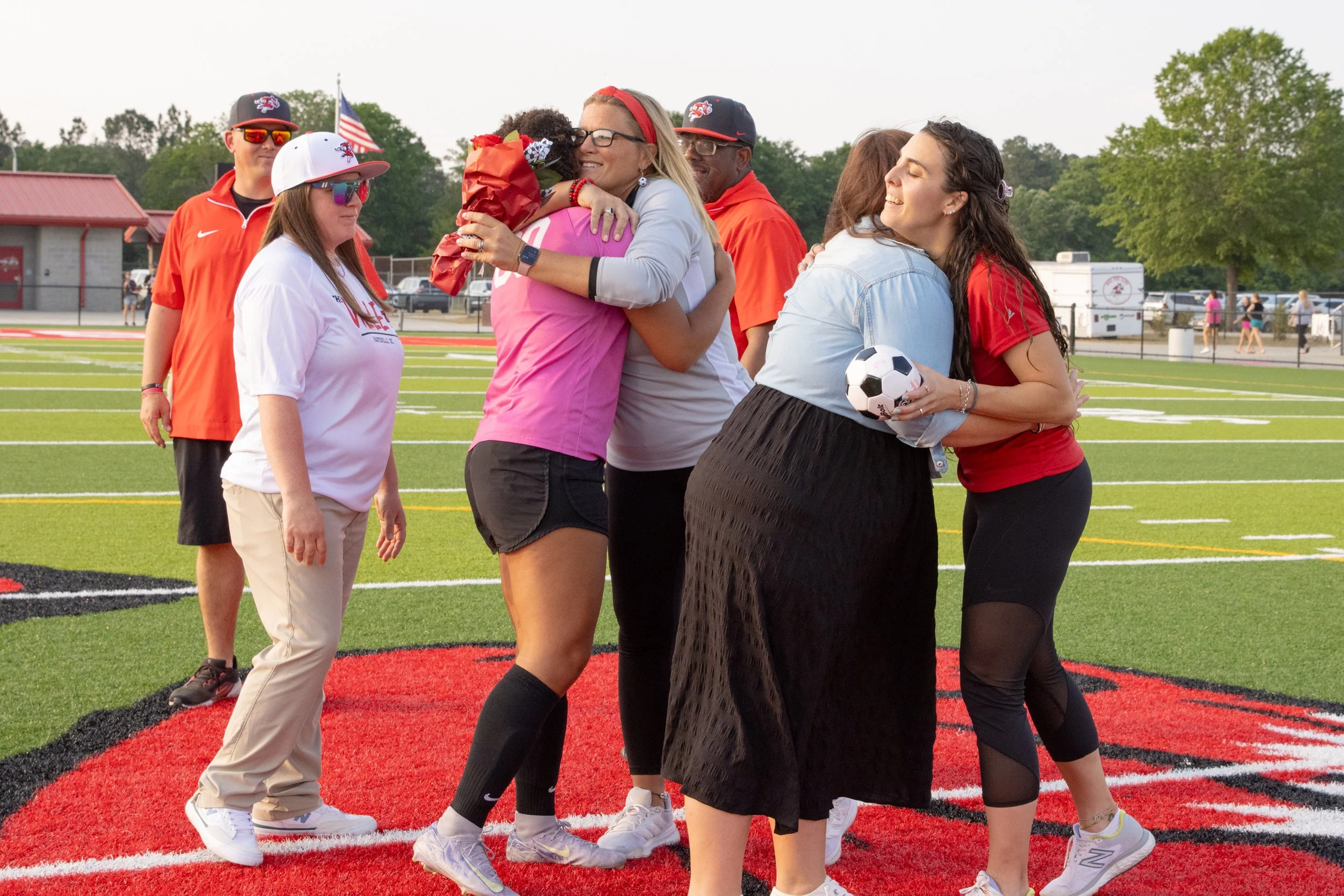 SeniorNight26-10.jpg