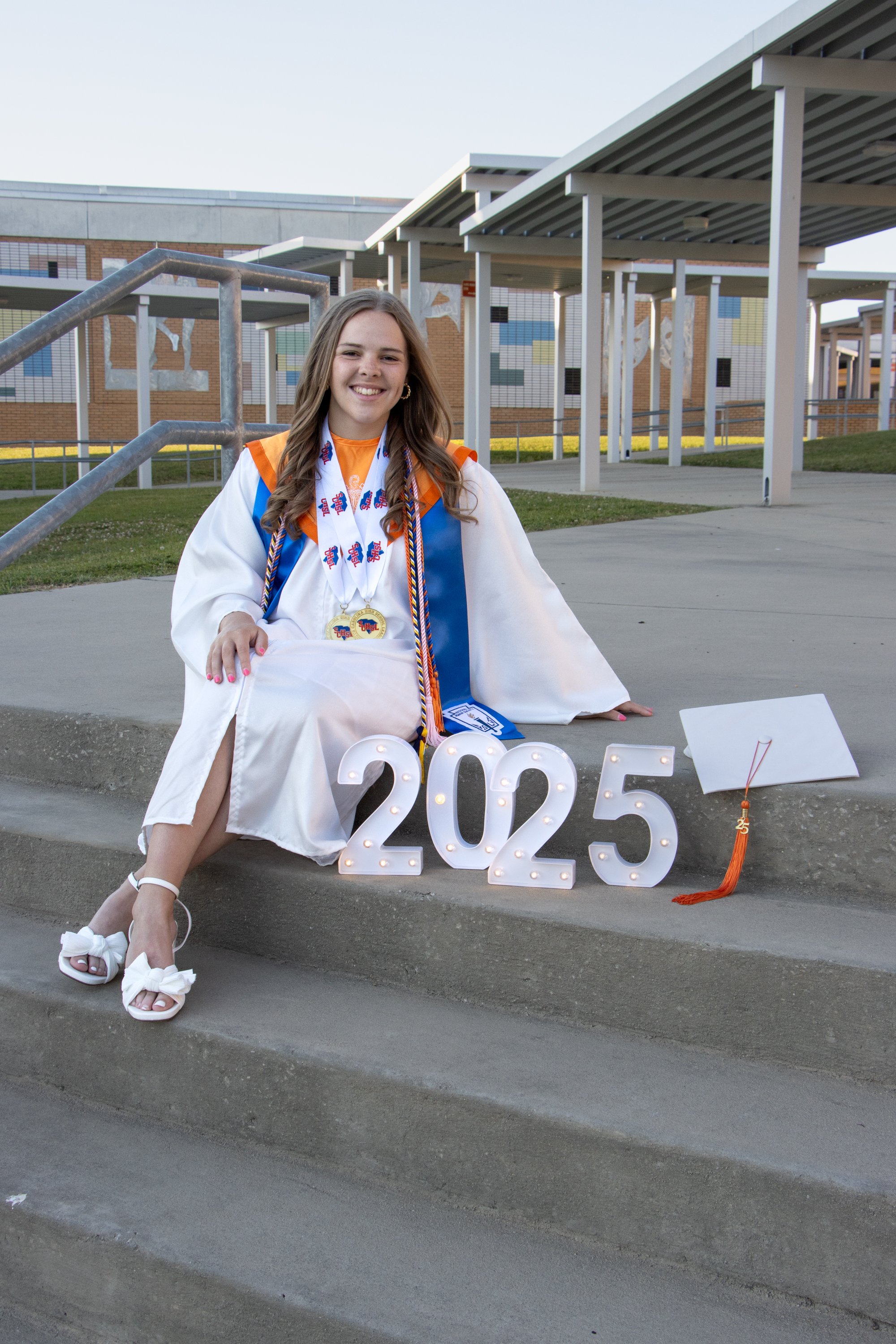 EmGrad2025-128.jpg