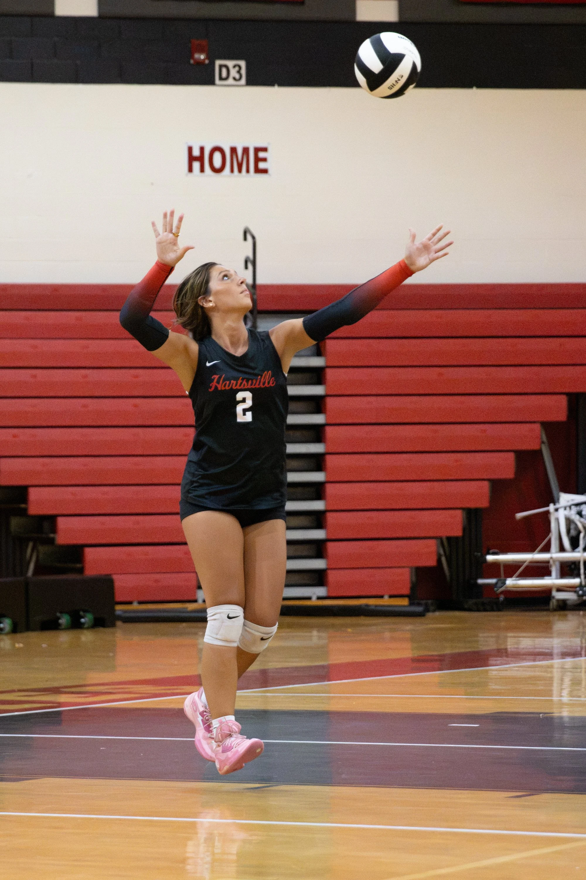 HHSvball8-14-130.jpg
