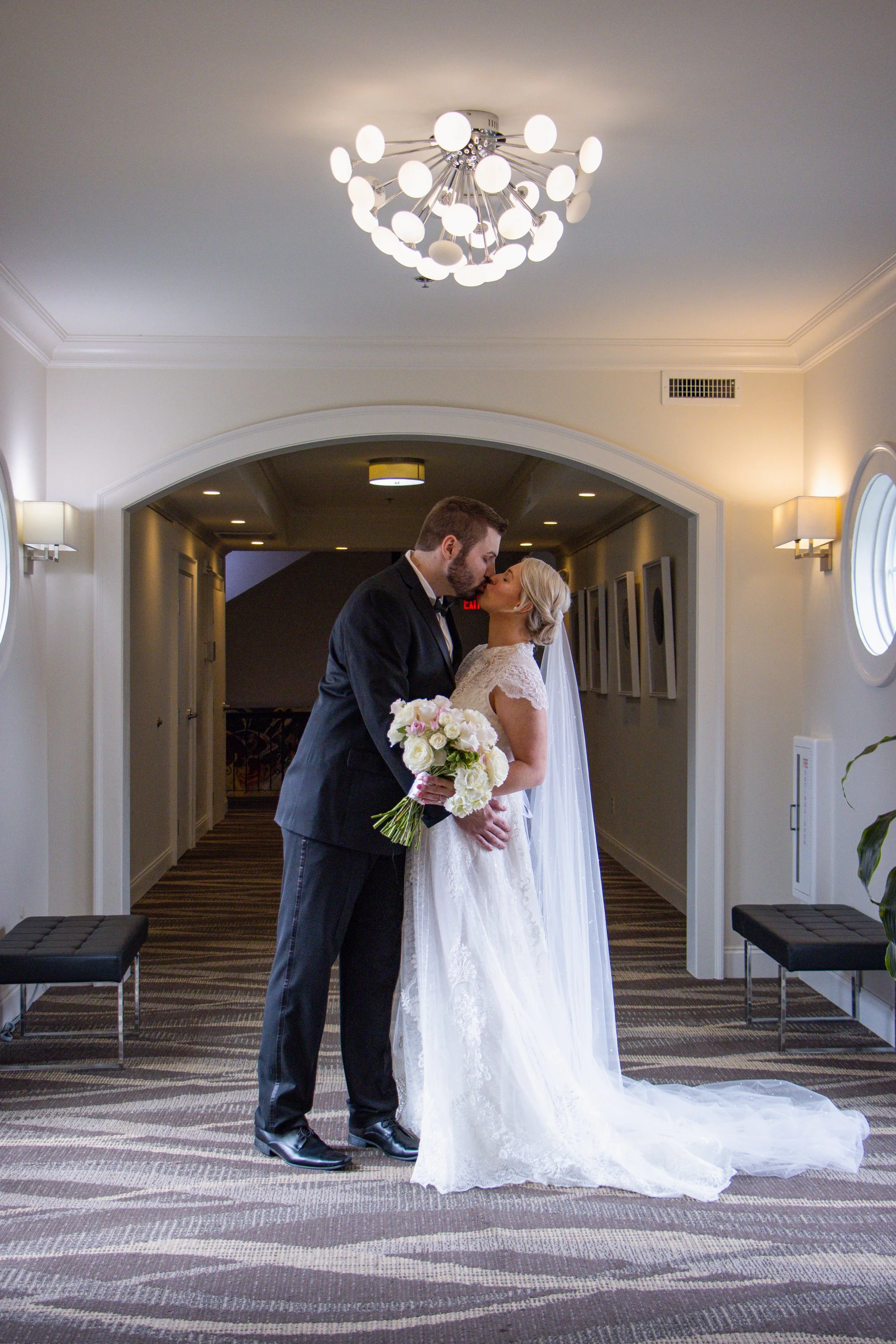 TealWeddingPt1-92.jpg