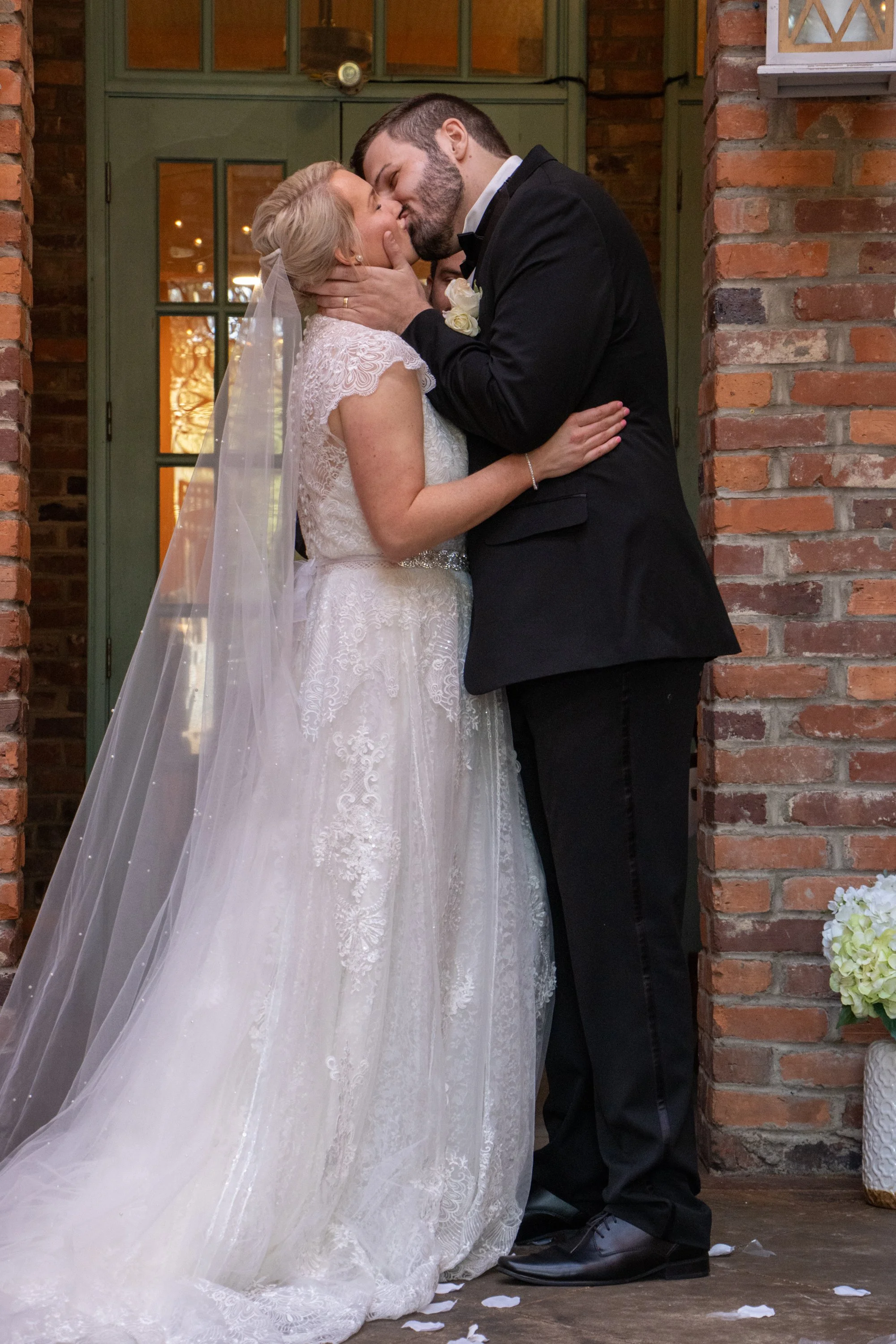 TealWeddingPt3-67.jpg