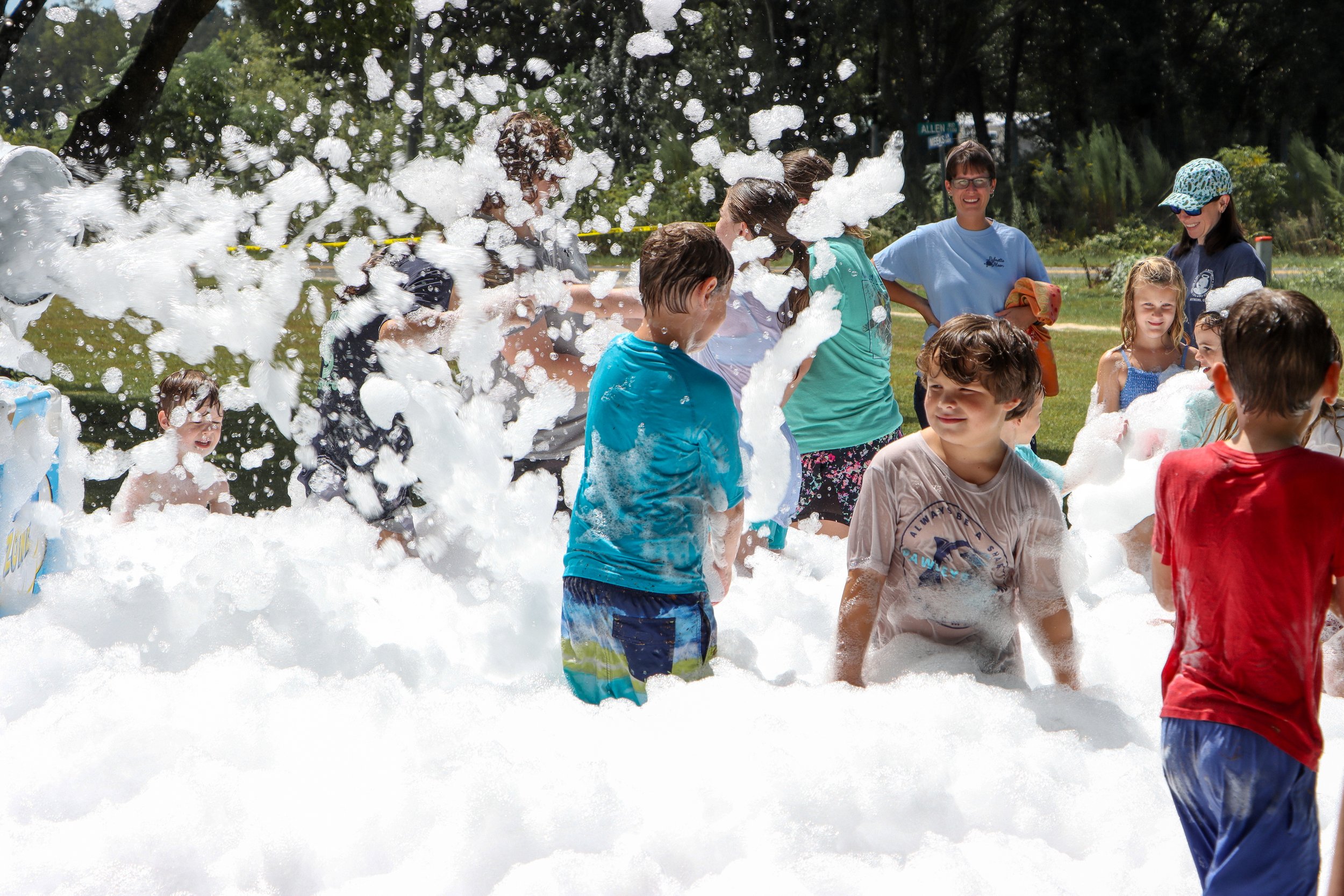 InauguralFoamParty2023-72.jpg