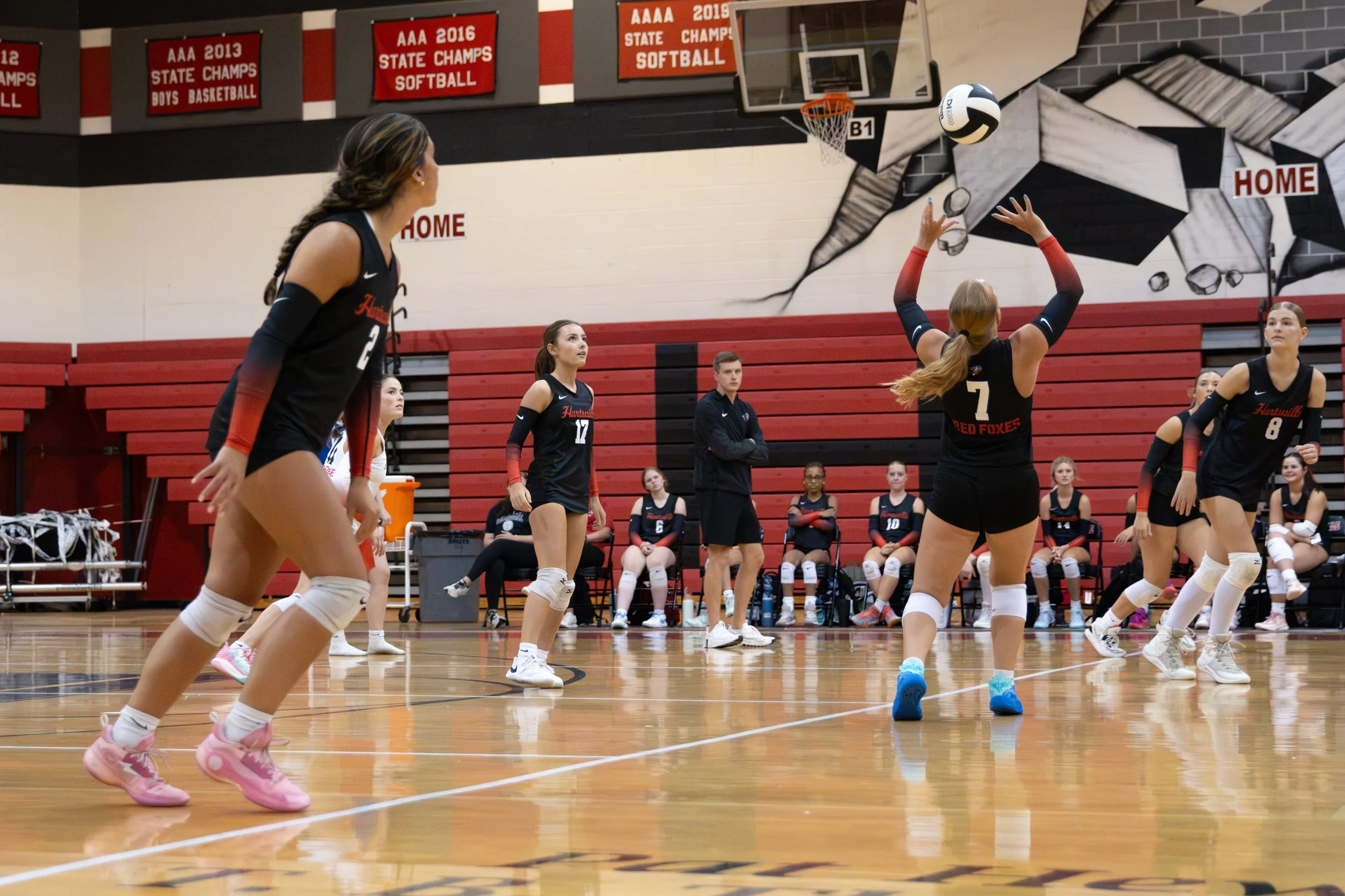HHSvball8-14-190.jpg