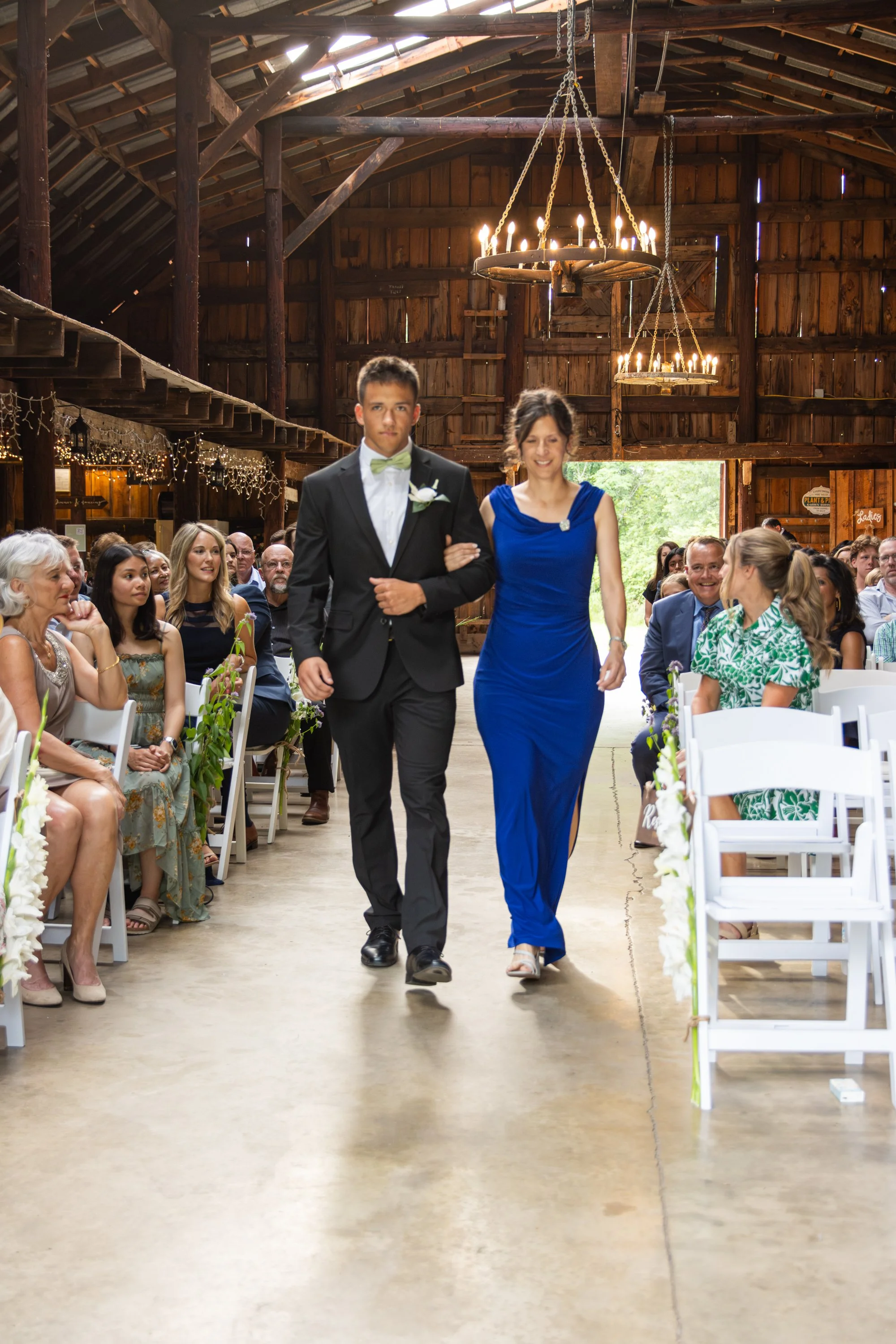 LinderWedding25-18.jpg