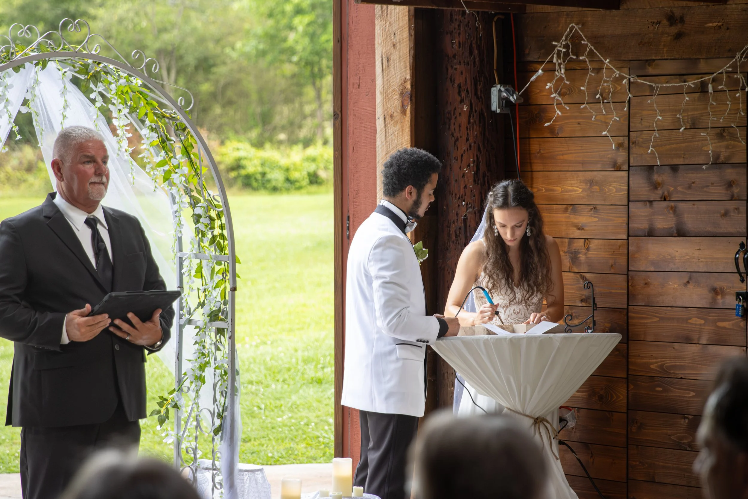 LinderWedding25-95.jpg