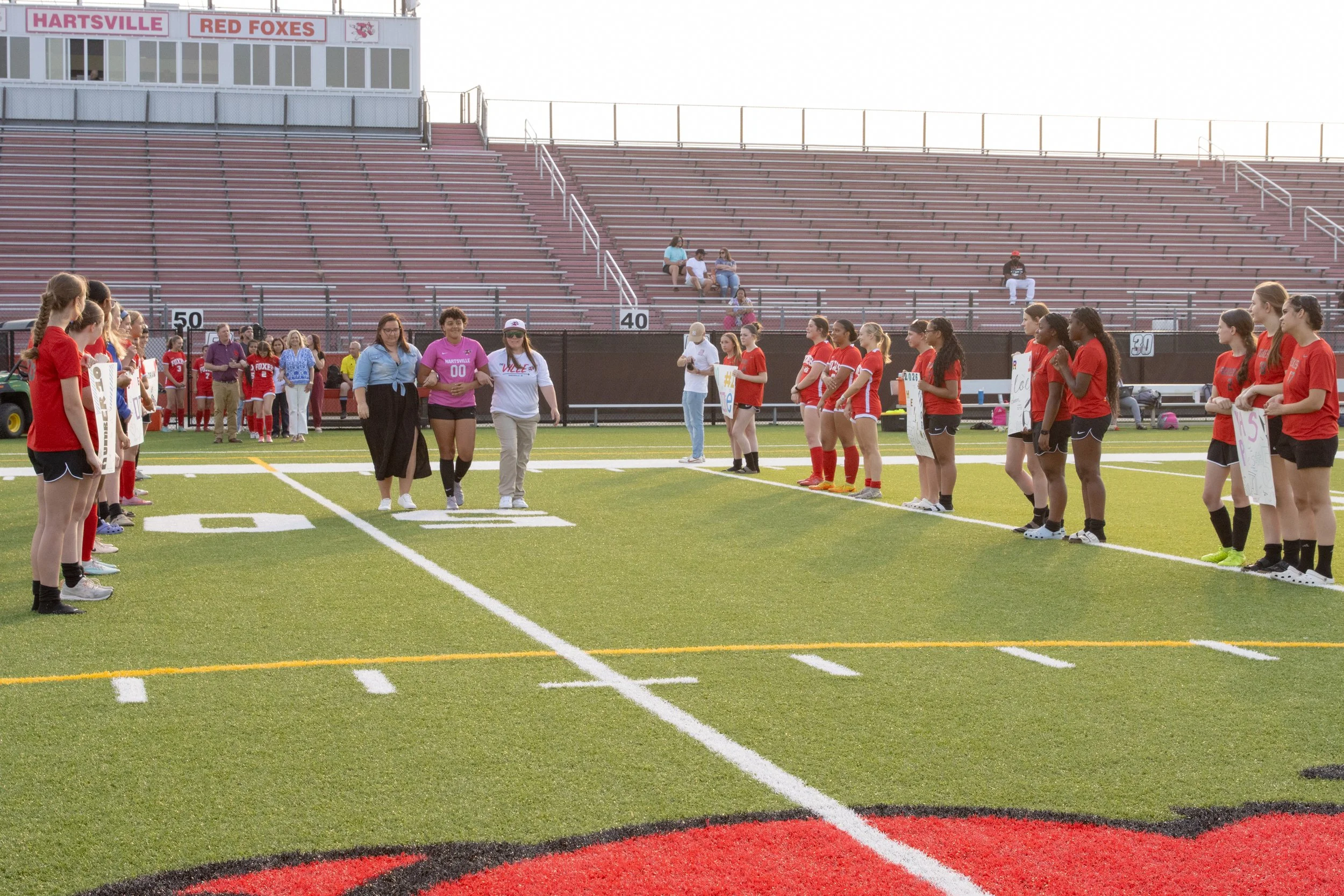SeniorNight26-3.jpg