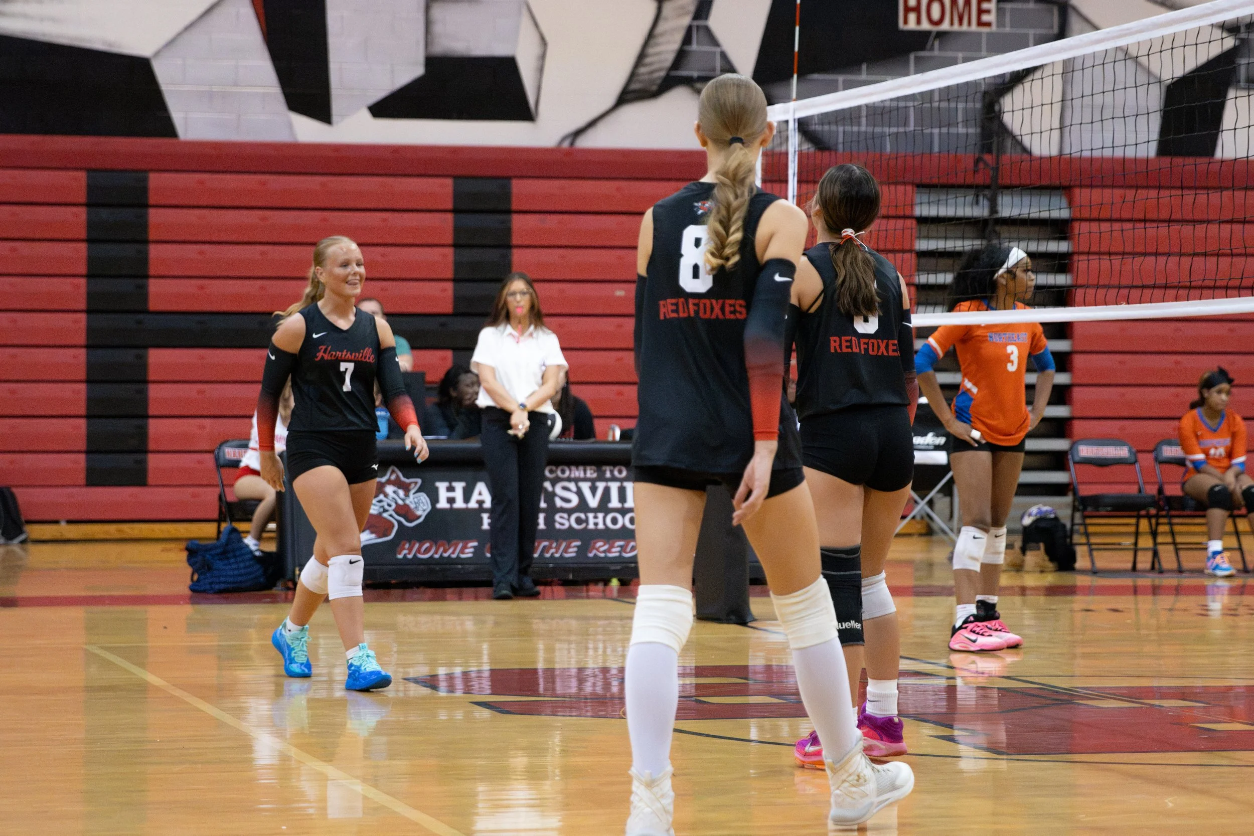 HHSvball8-14-134.jpg