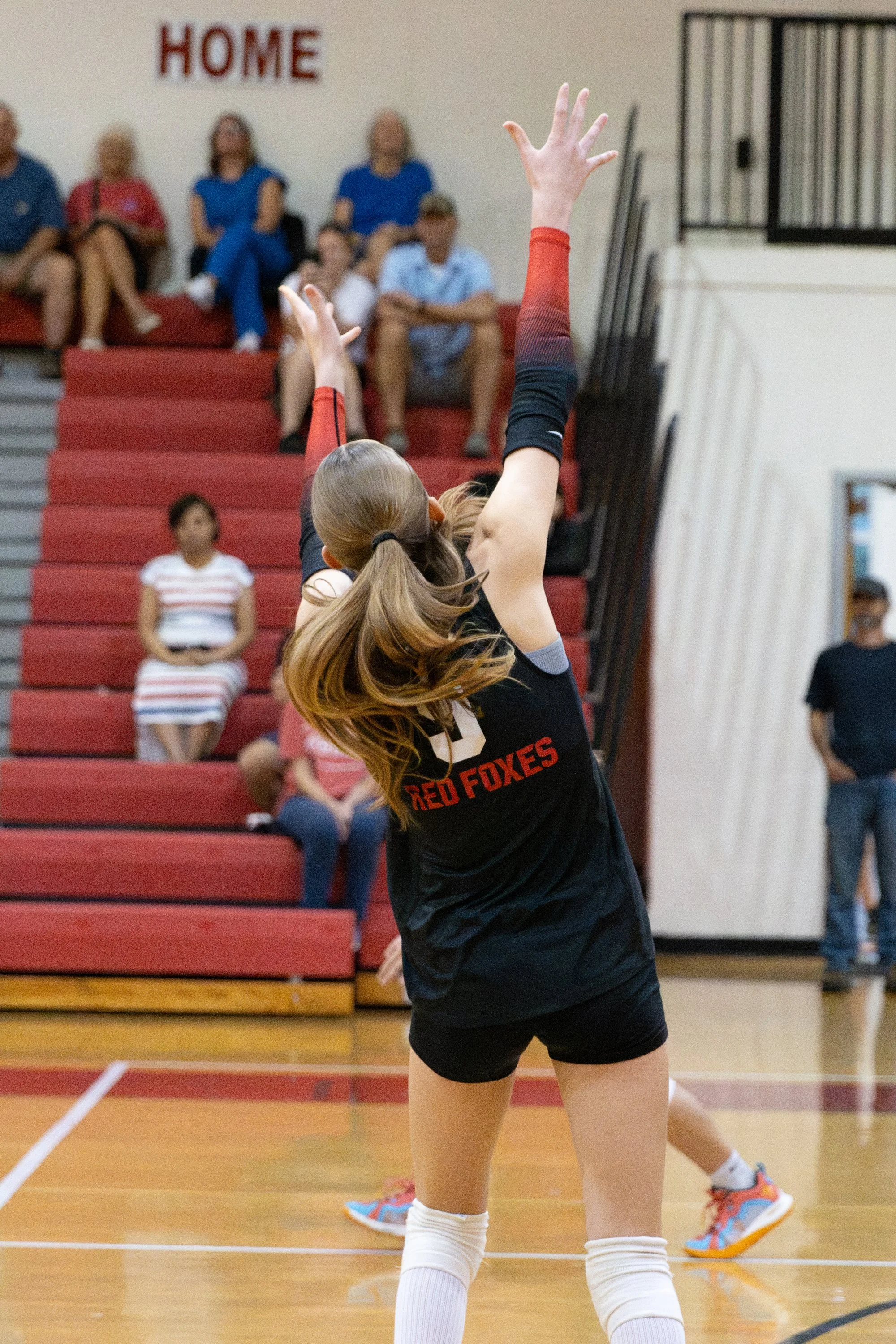 HHSvball8-14-270.jpg