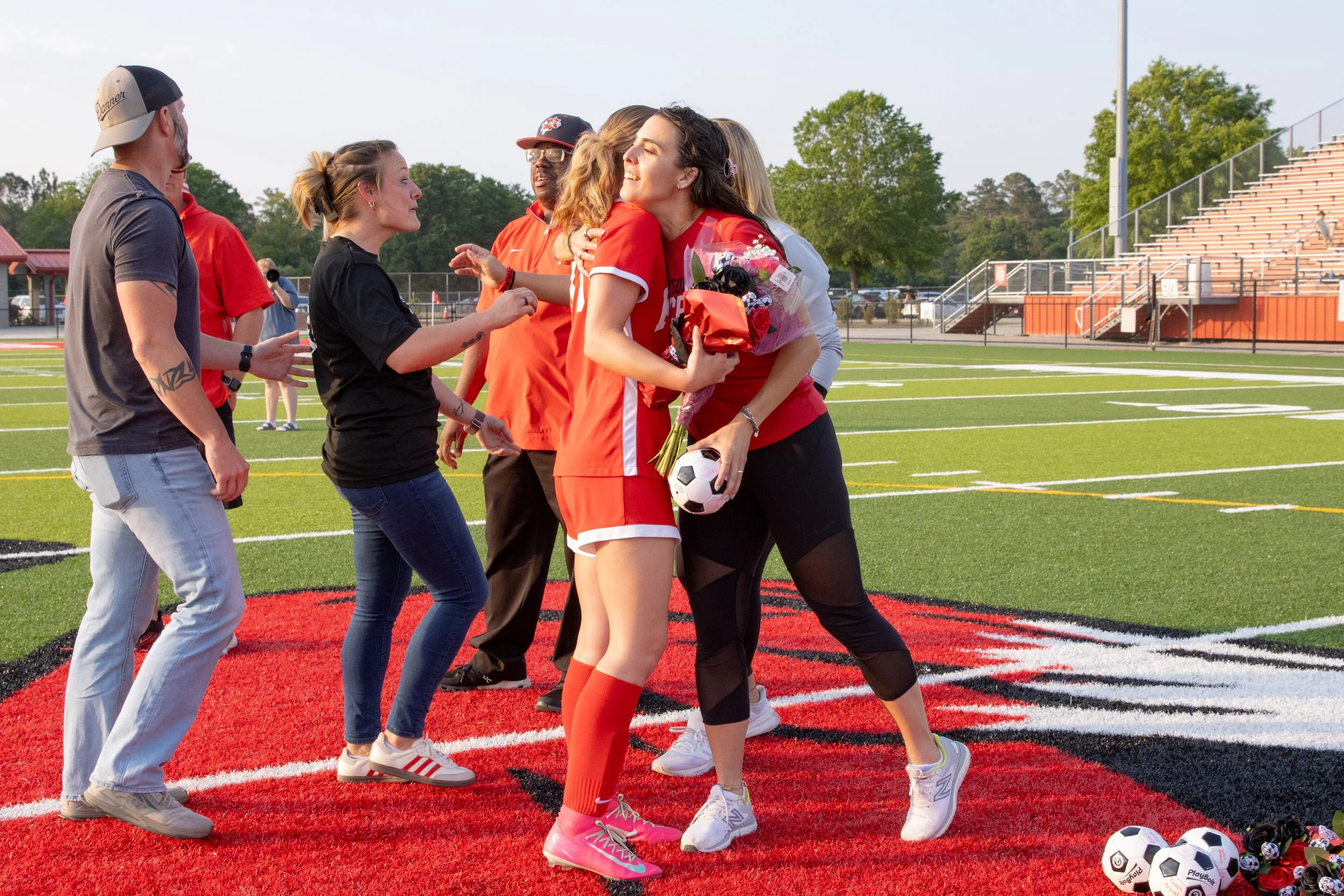 SeniorNight26-47.jpg