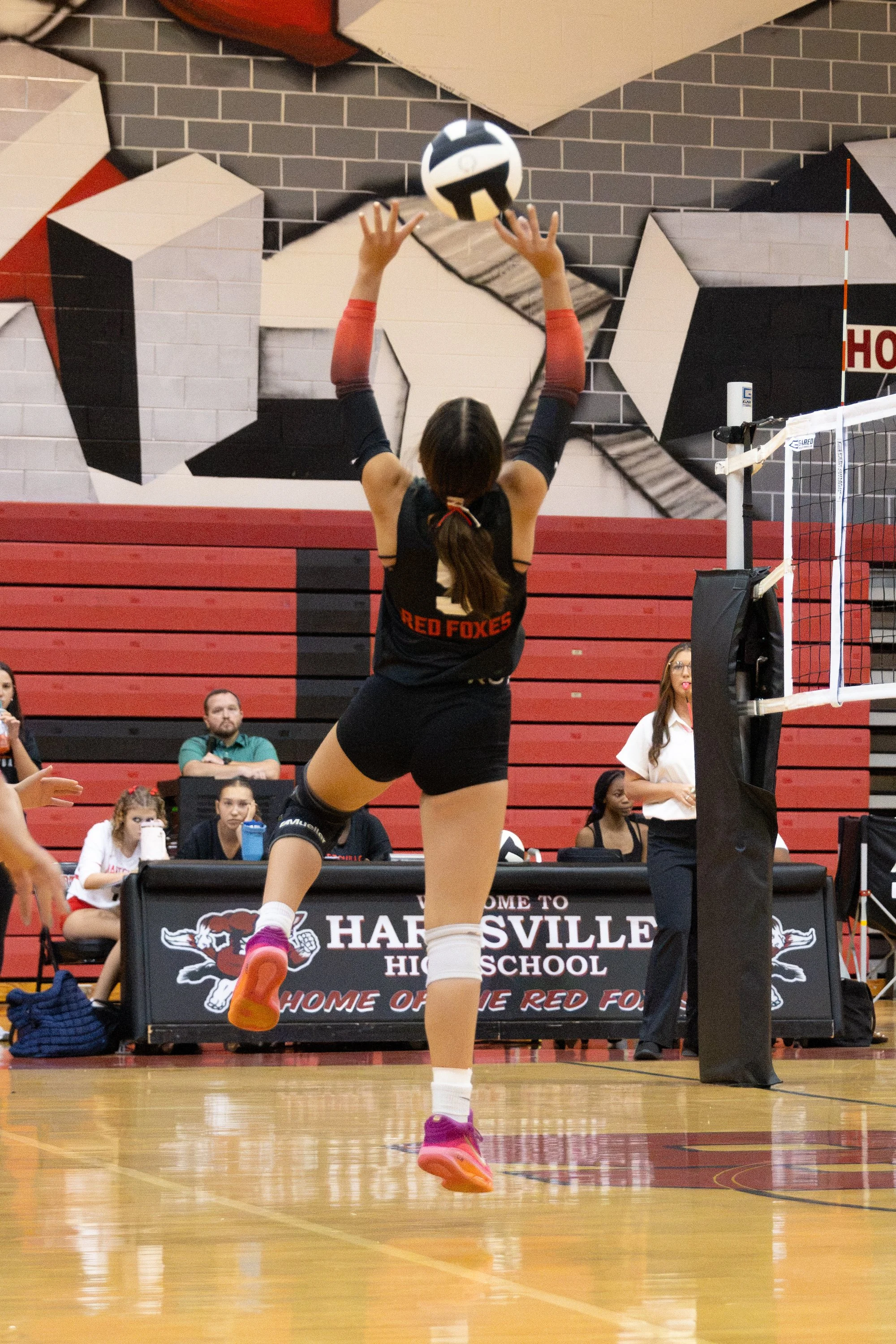 HHSvball8-14-28.jpg