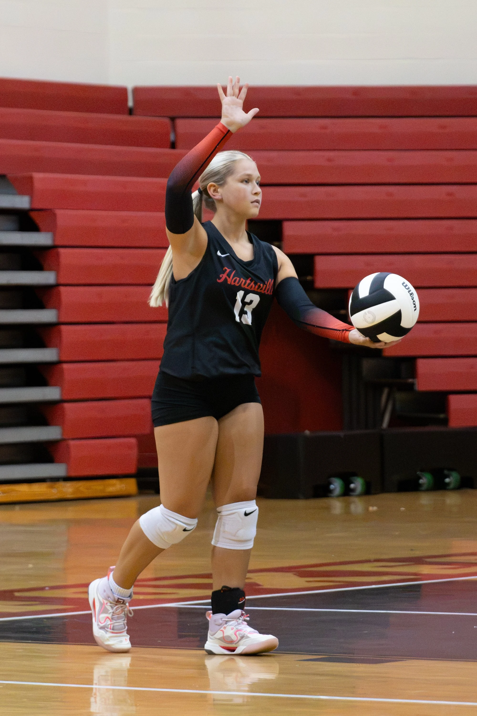 HHSvball8-14-228.jpg