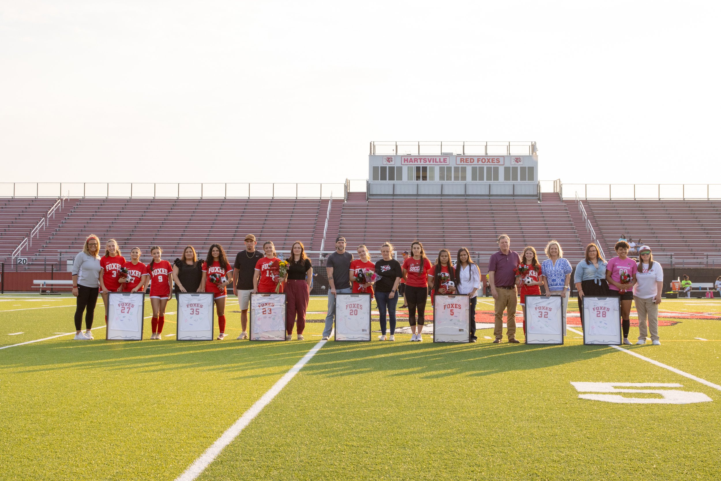 SeniorNight26-90.jpg