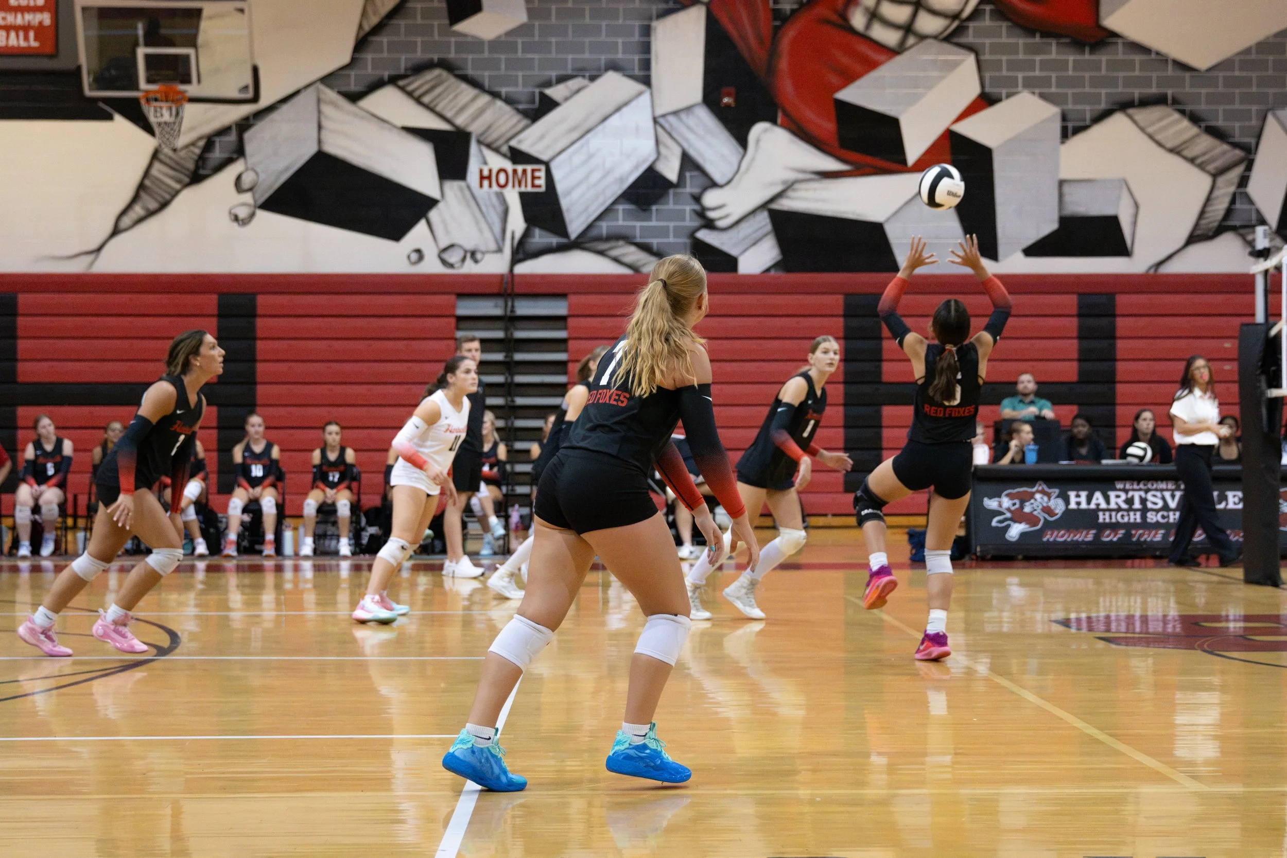 HHSvball8-14-128.jpg