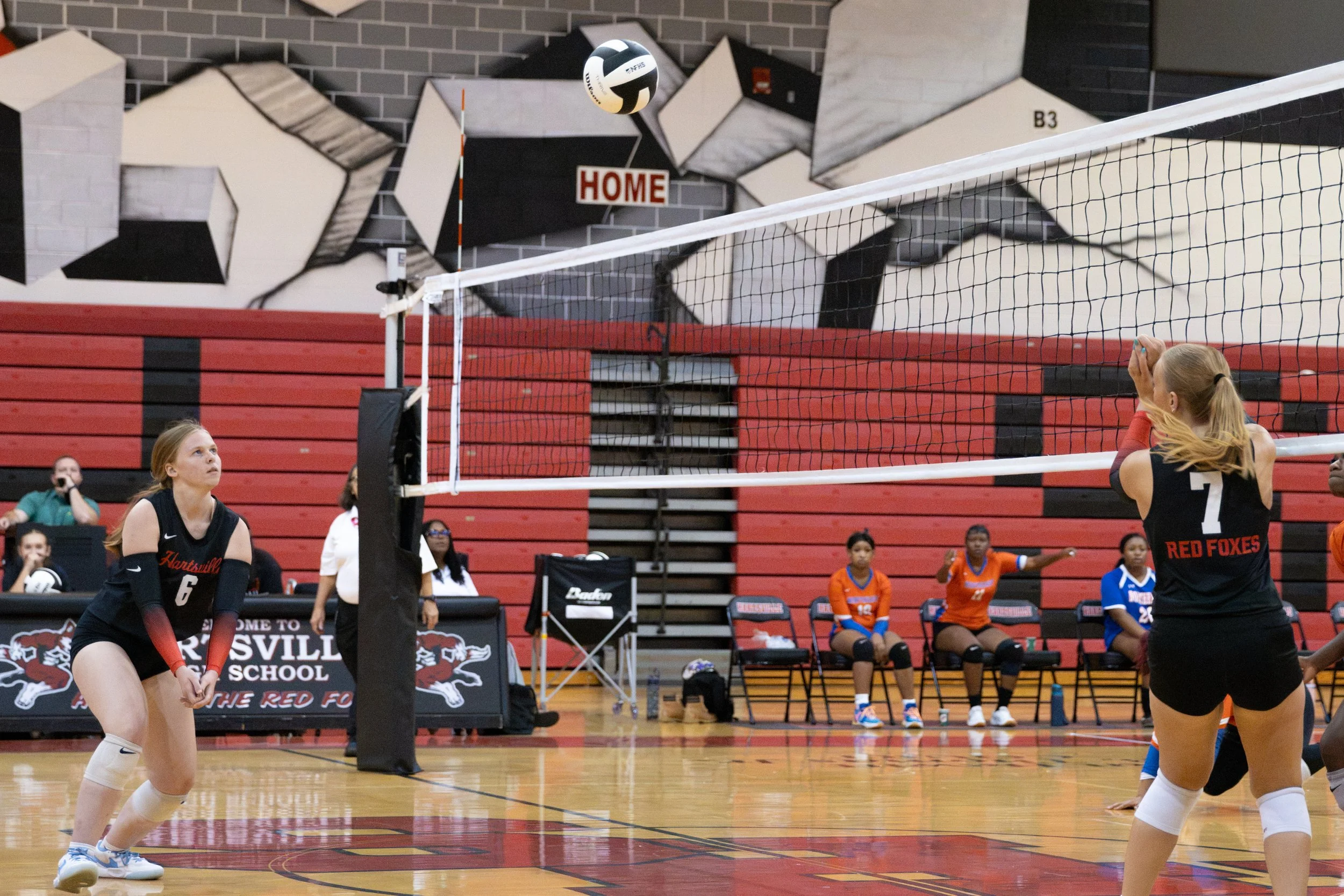 HHSvball8-14-233.jpg
