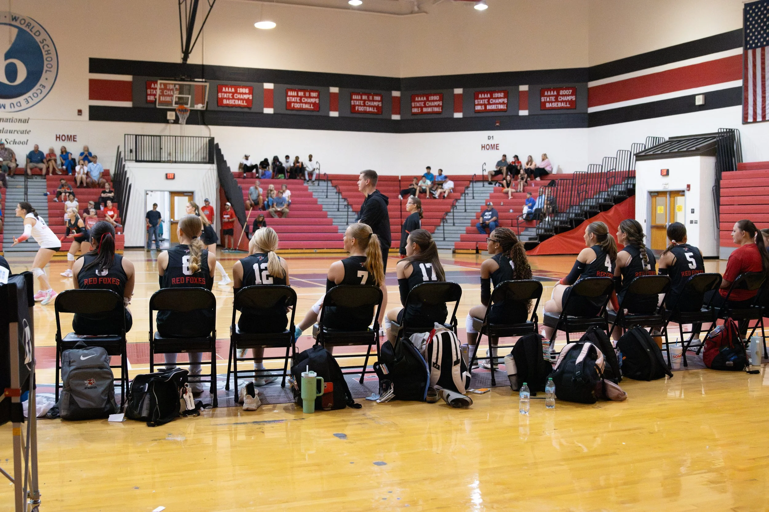 HHSvball8-14-252.jpg