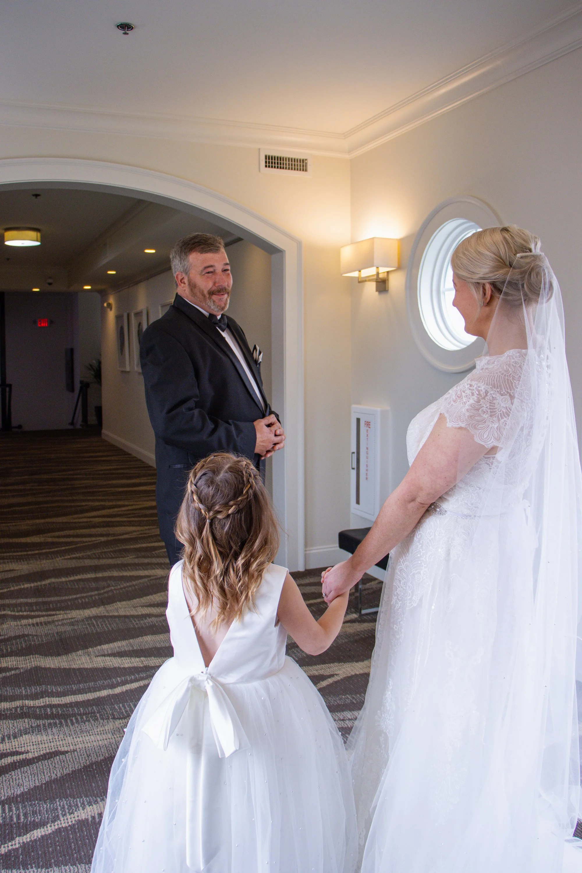 TealWeddingPt1-105.jpg