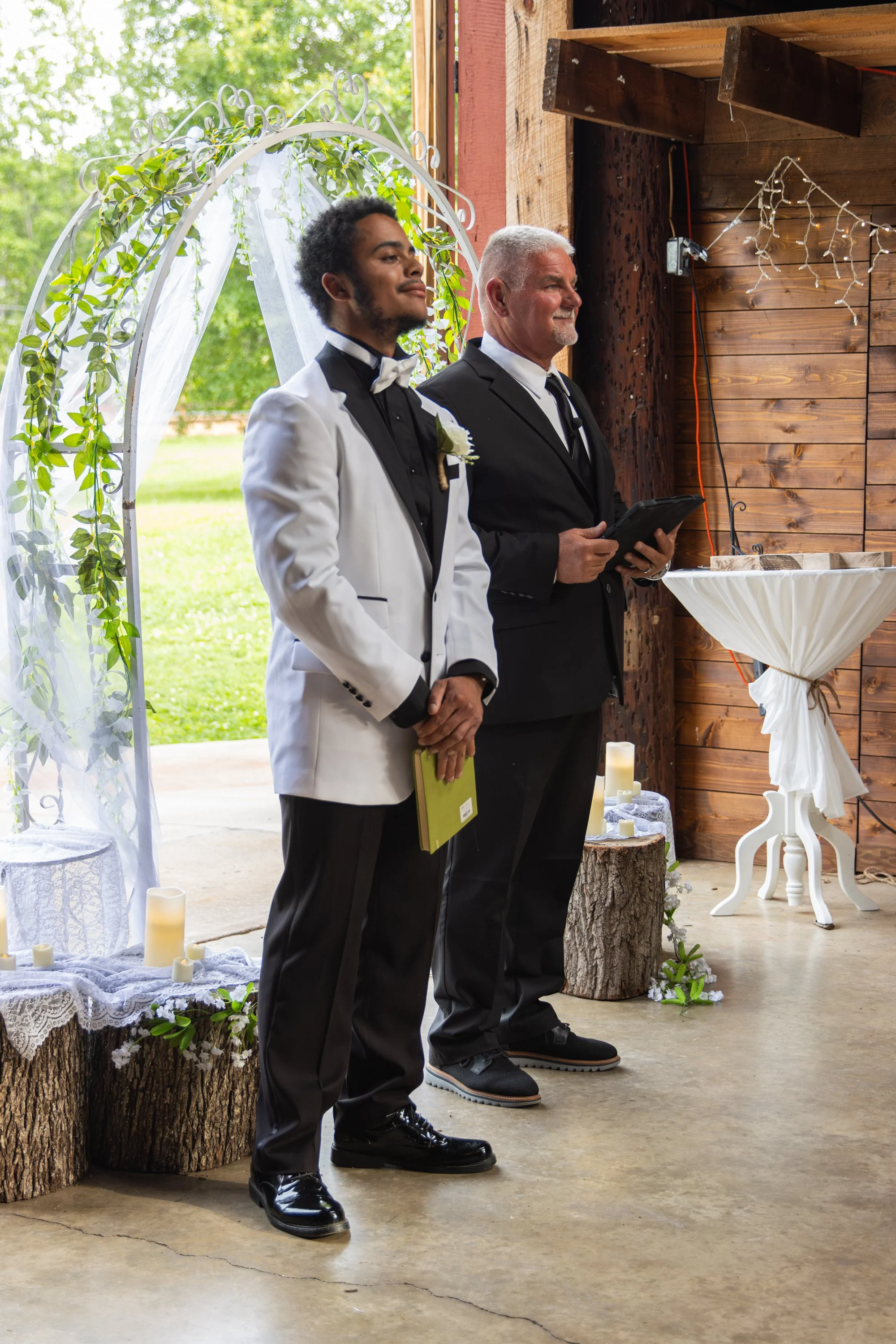 LinderWedding25-20.jpg