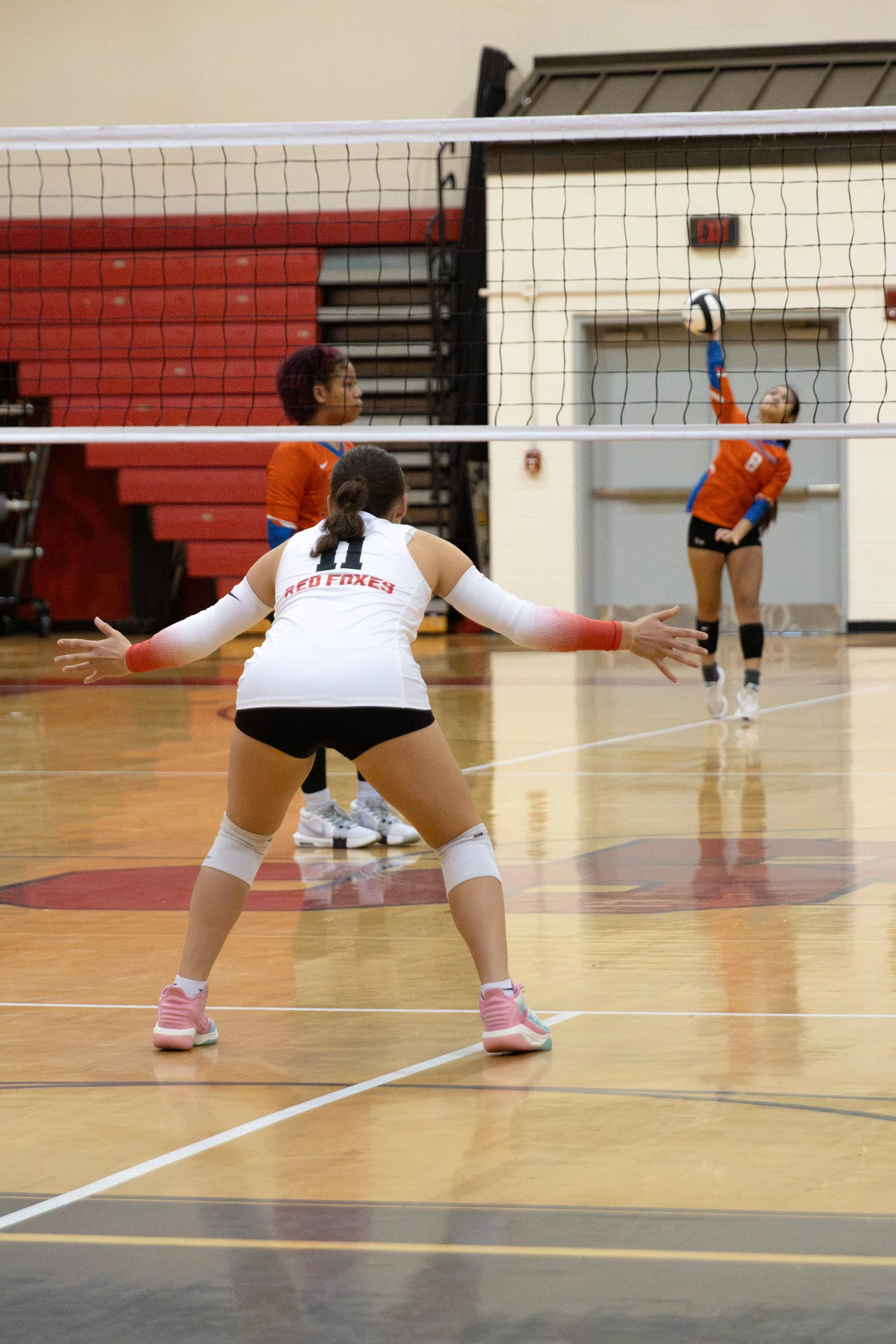 HHSvball8-14-4.jpg