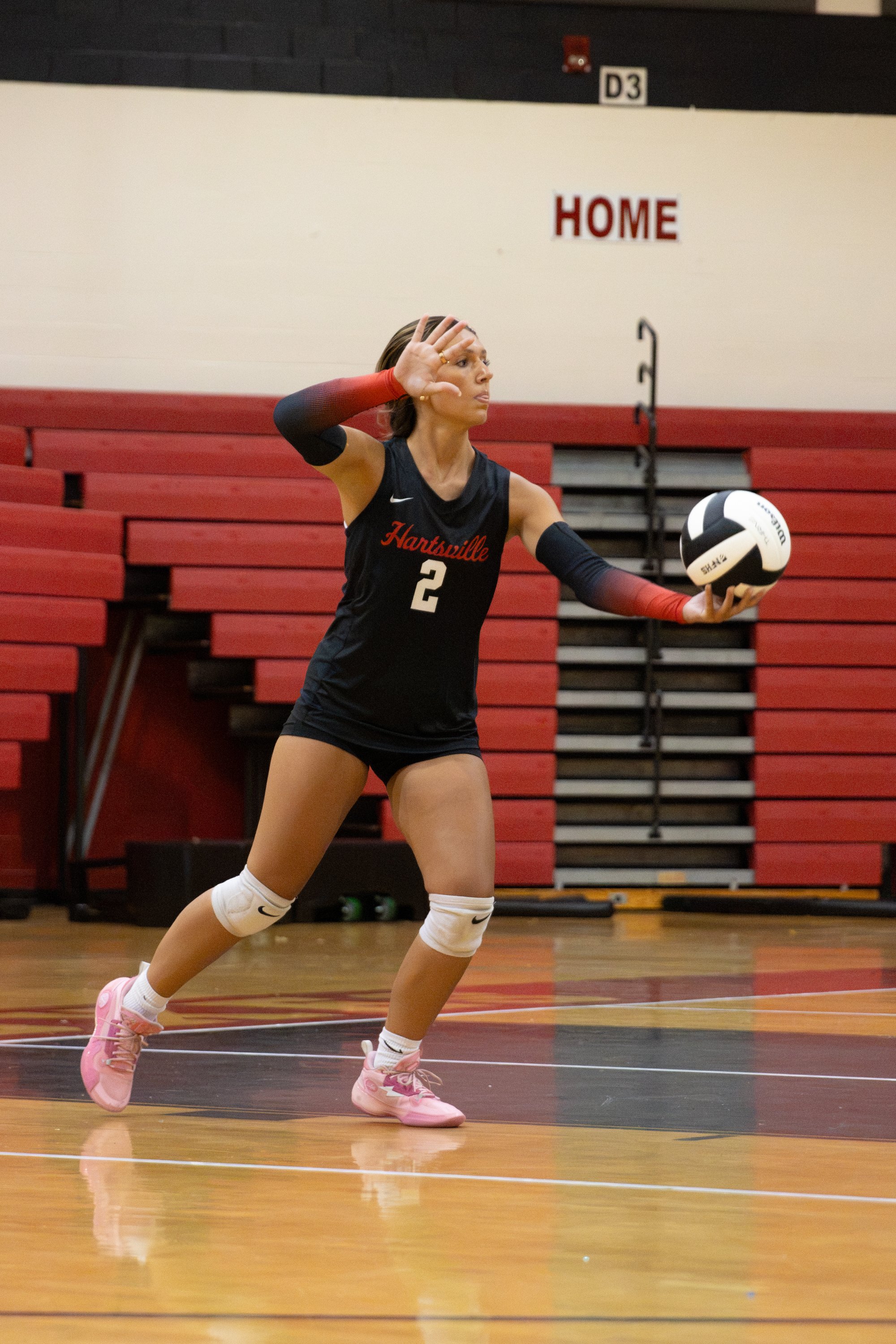 HHSvball8-14-18.jpg