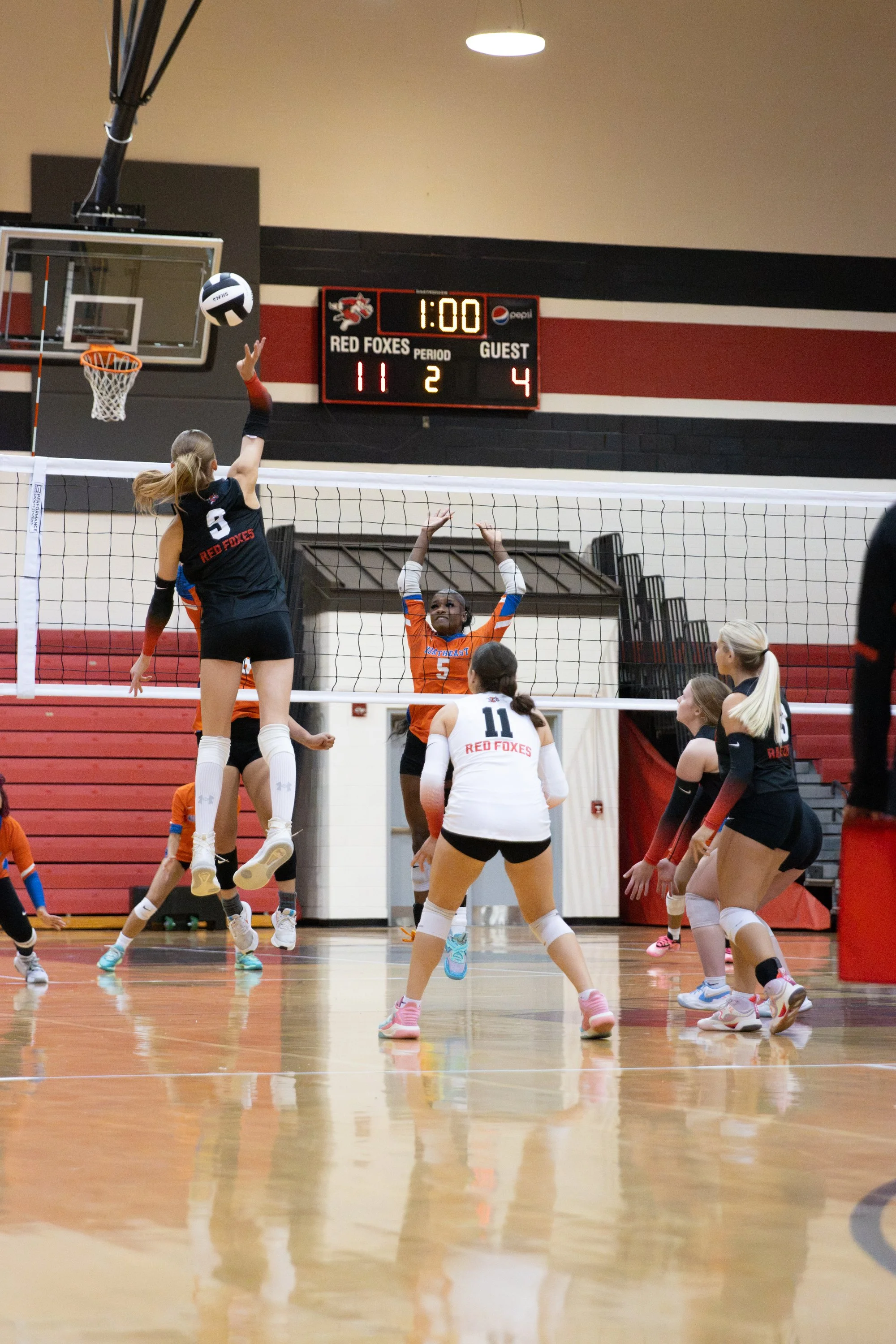 HHSvball8-14-247.jpg