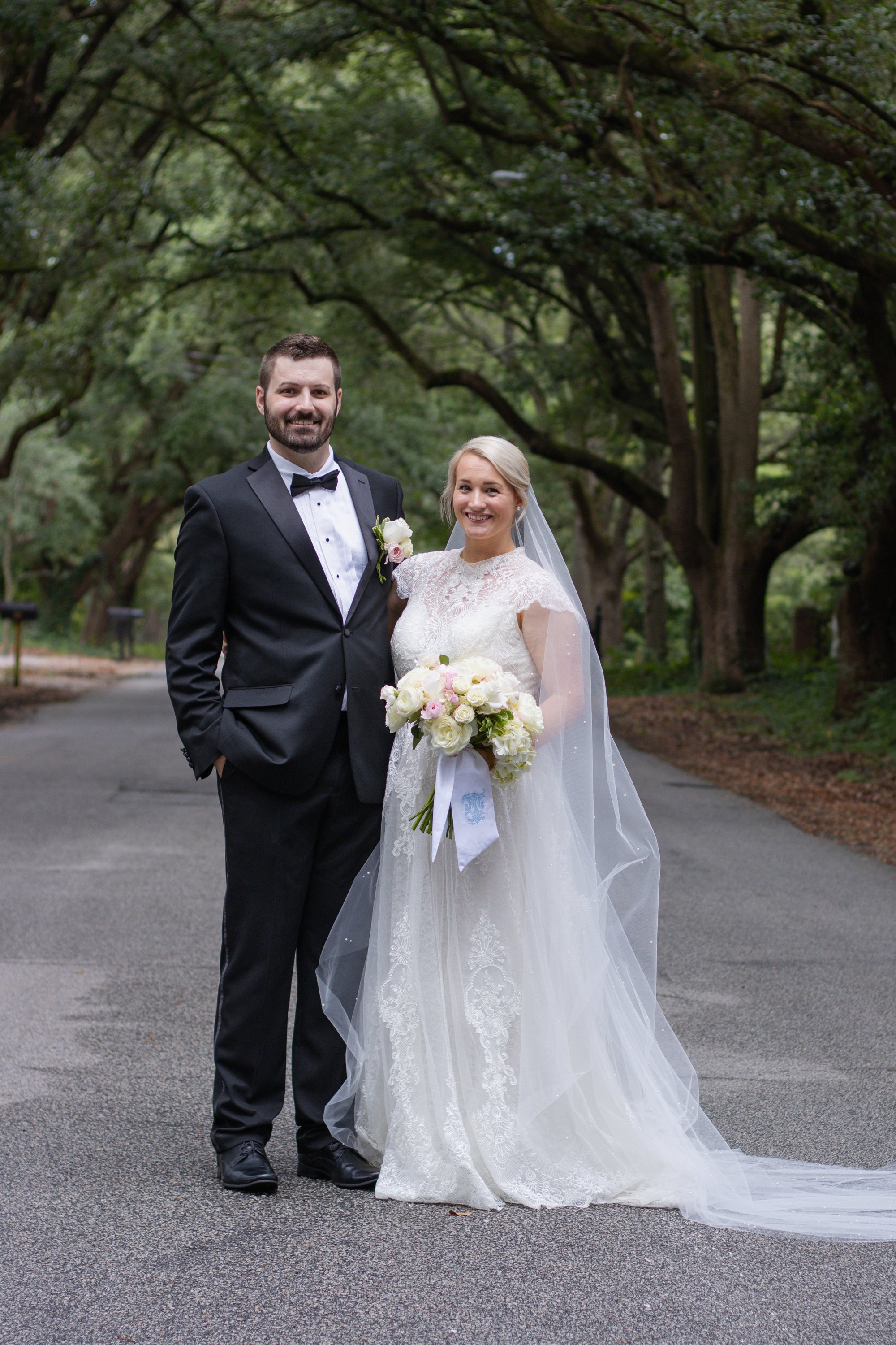TealWeddingPt1-143.jpg